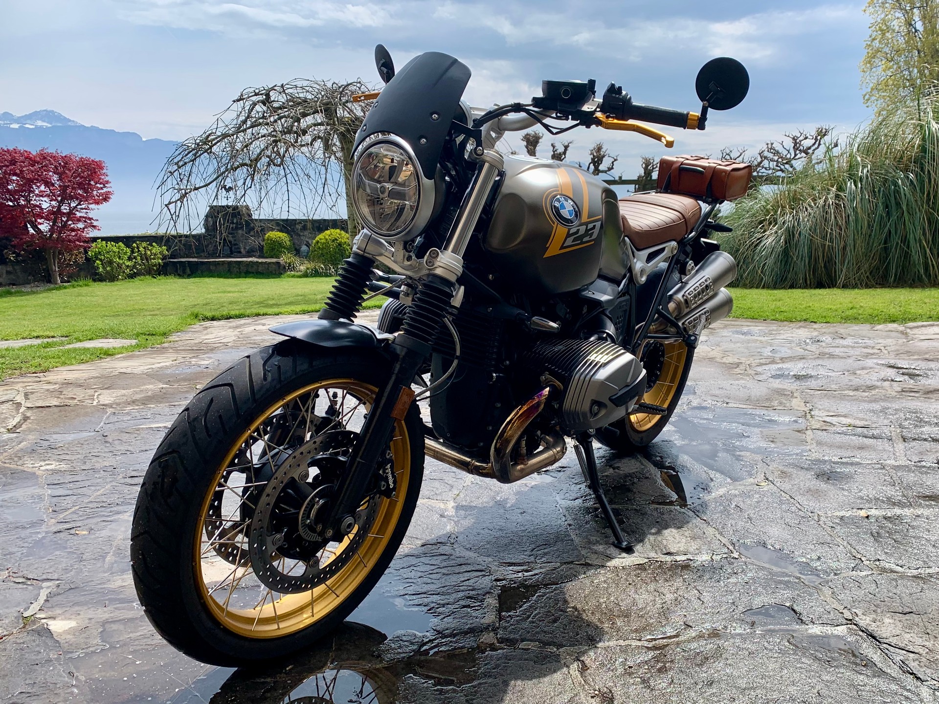 BMW R nineT Scrambler ABS-image-1
