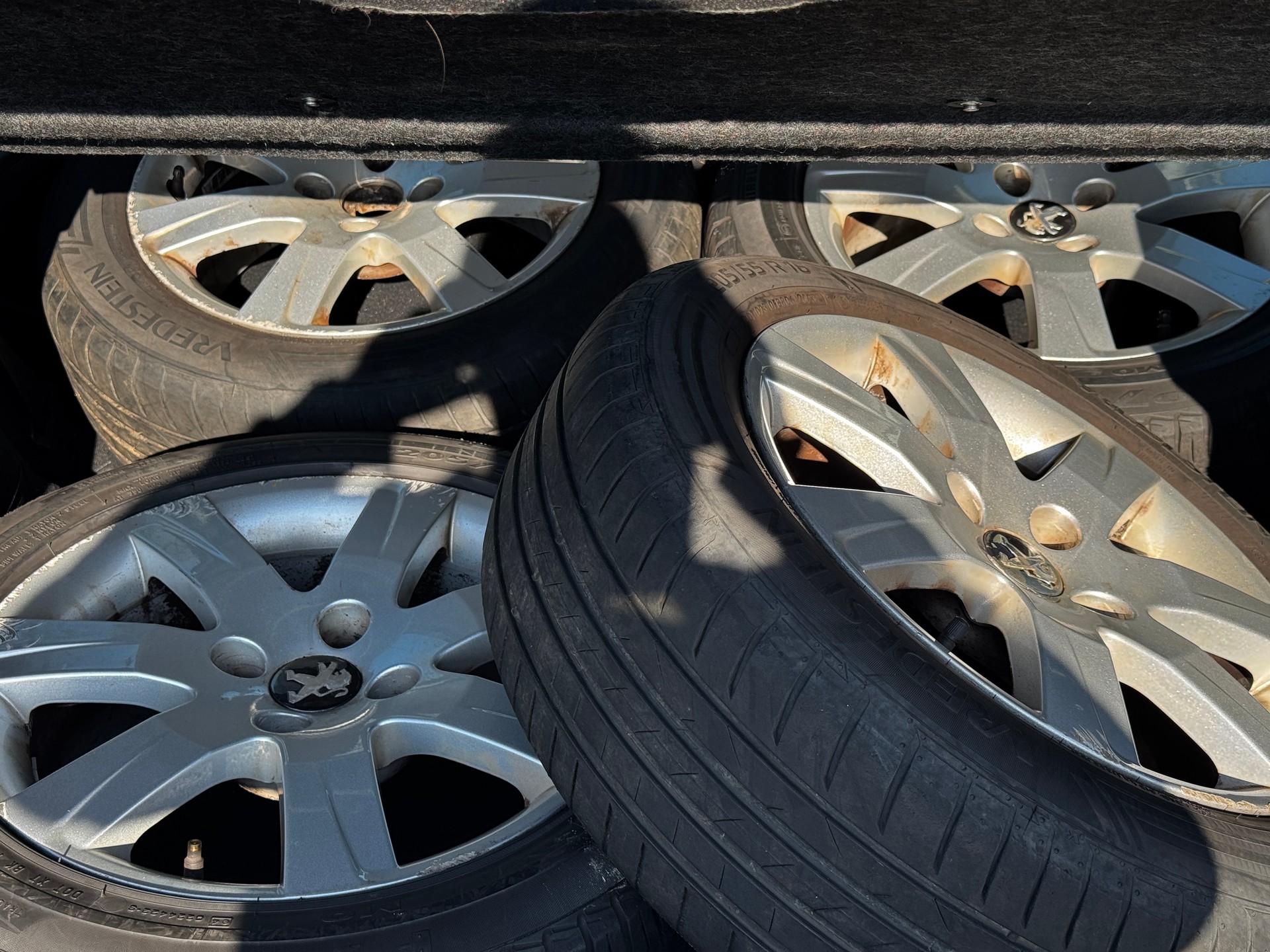 PEUGEOT 308 1.6 16V Turbo Allure Automatic-image-6