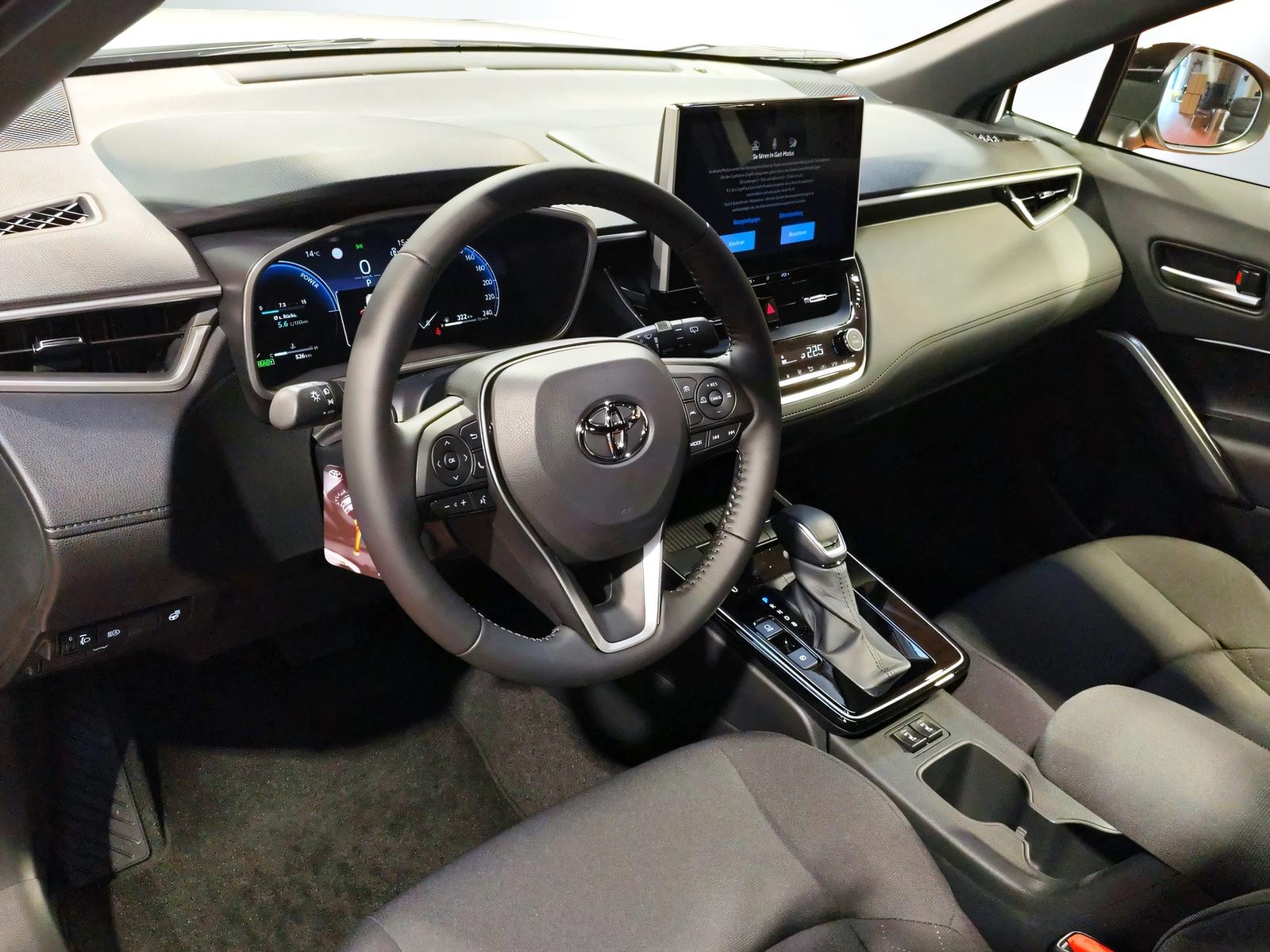 TOYOTA Corolla Cross 2.0 HSD Trend AWD-i-image-8