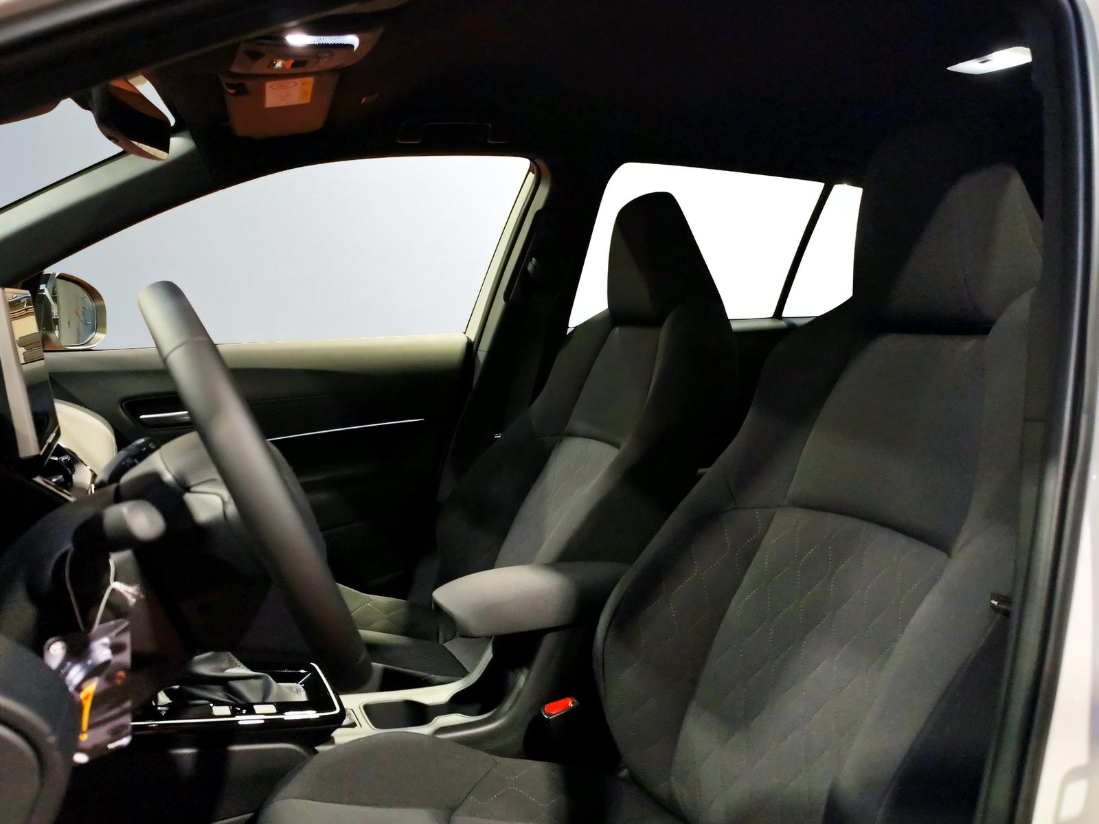 TOYOTA Corolla Cross 2.0 HSD Trend AWD-i-image-7
