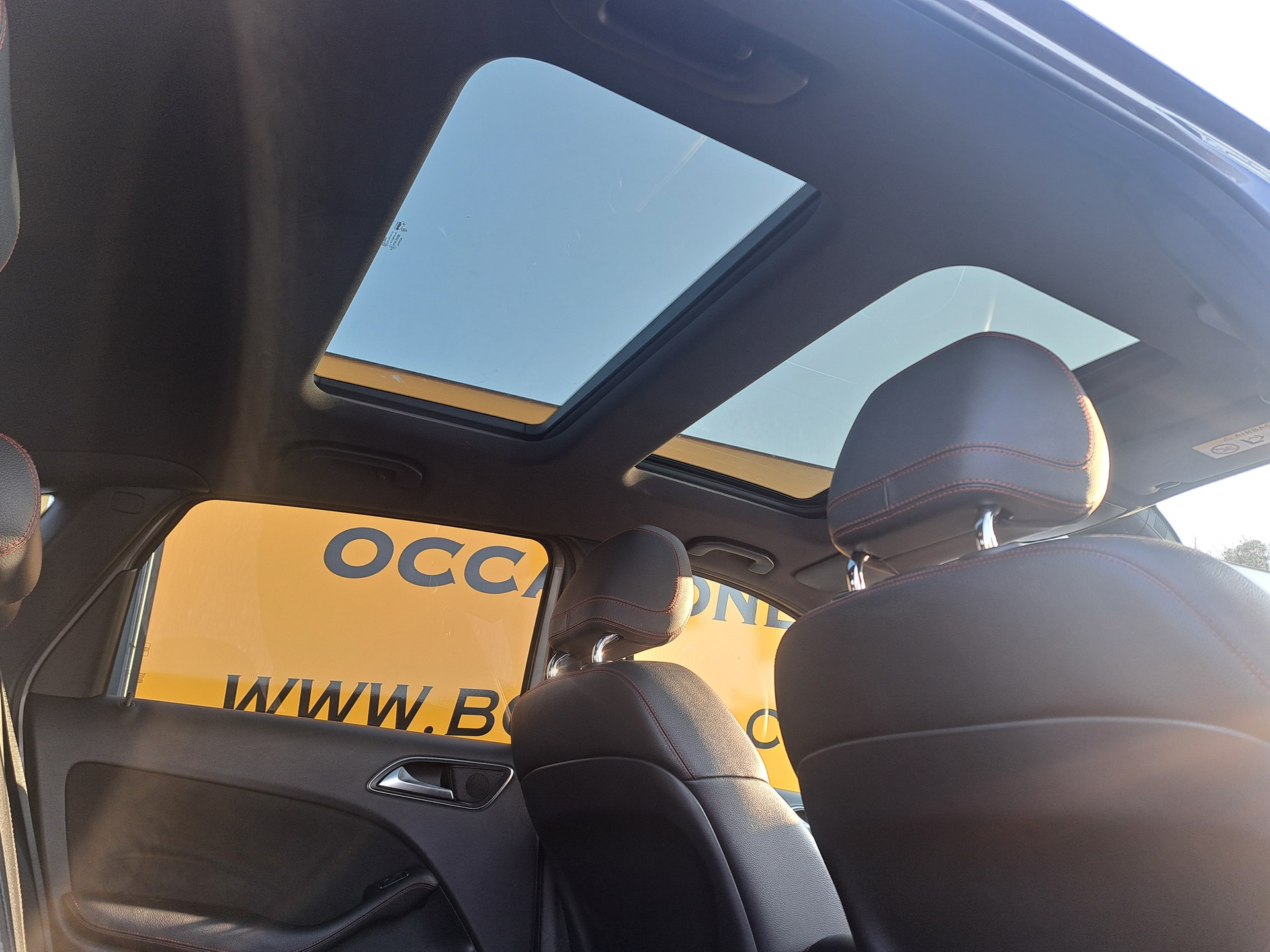 MERCEDES-BENZ B 220 AMG Line 4Matic 7G-DCT-image-5