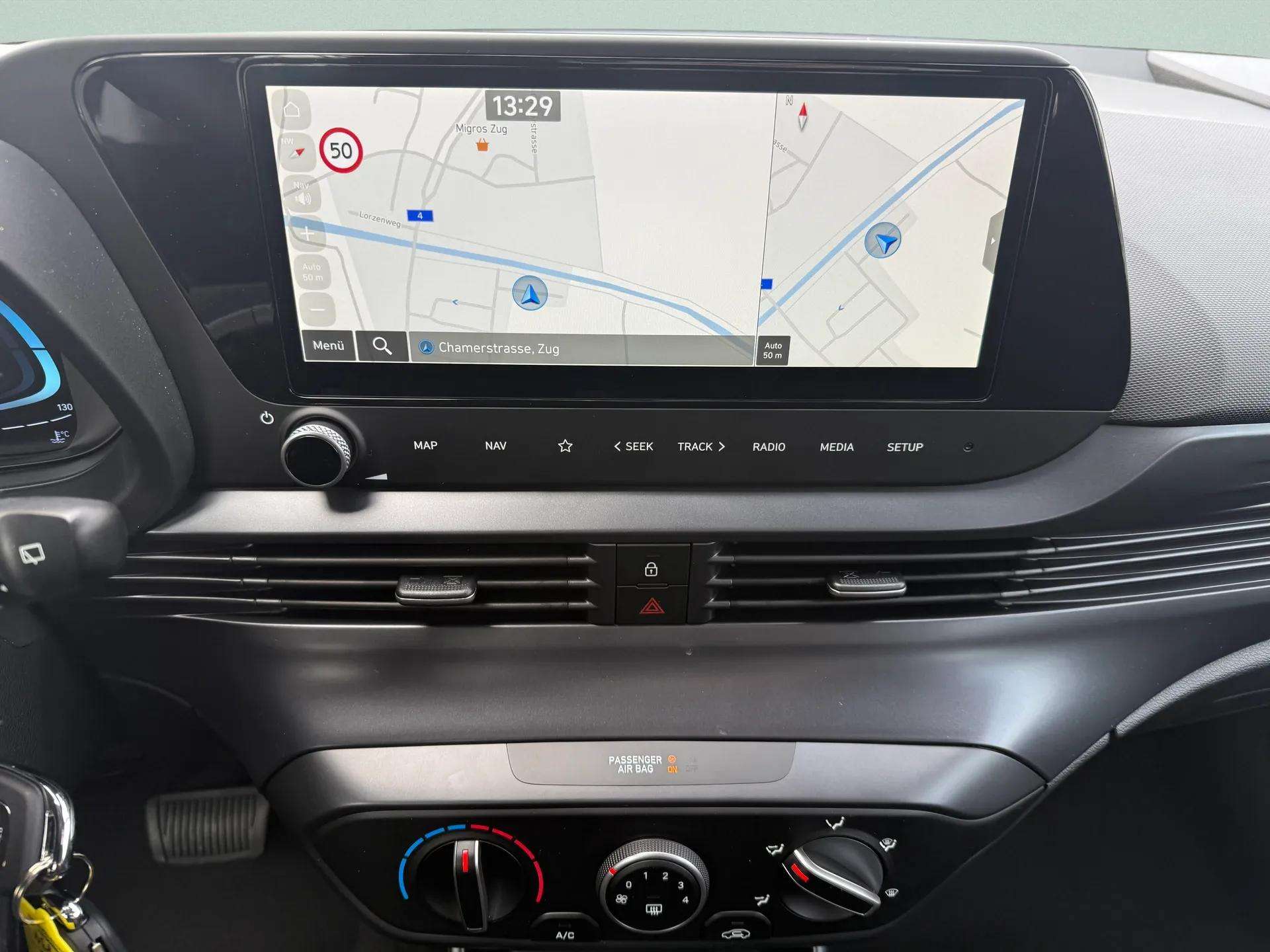 HYUNDAI i20 1.0 T-GDi Comfort FL DCT-image-13