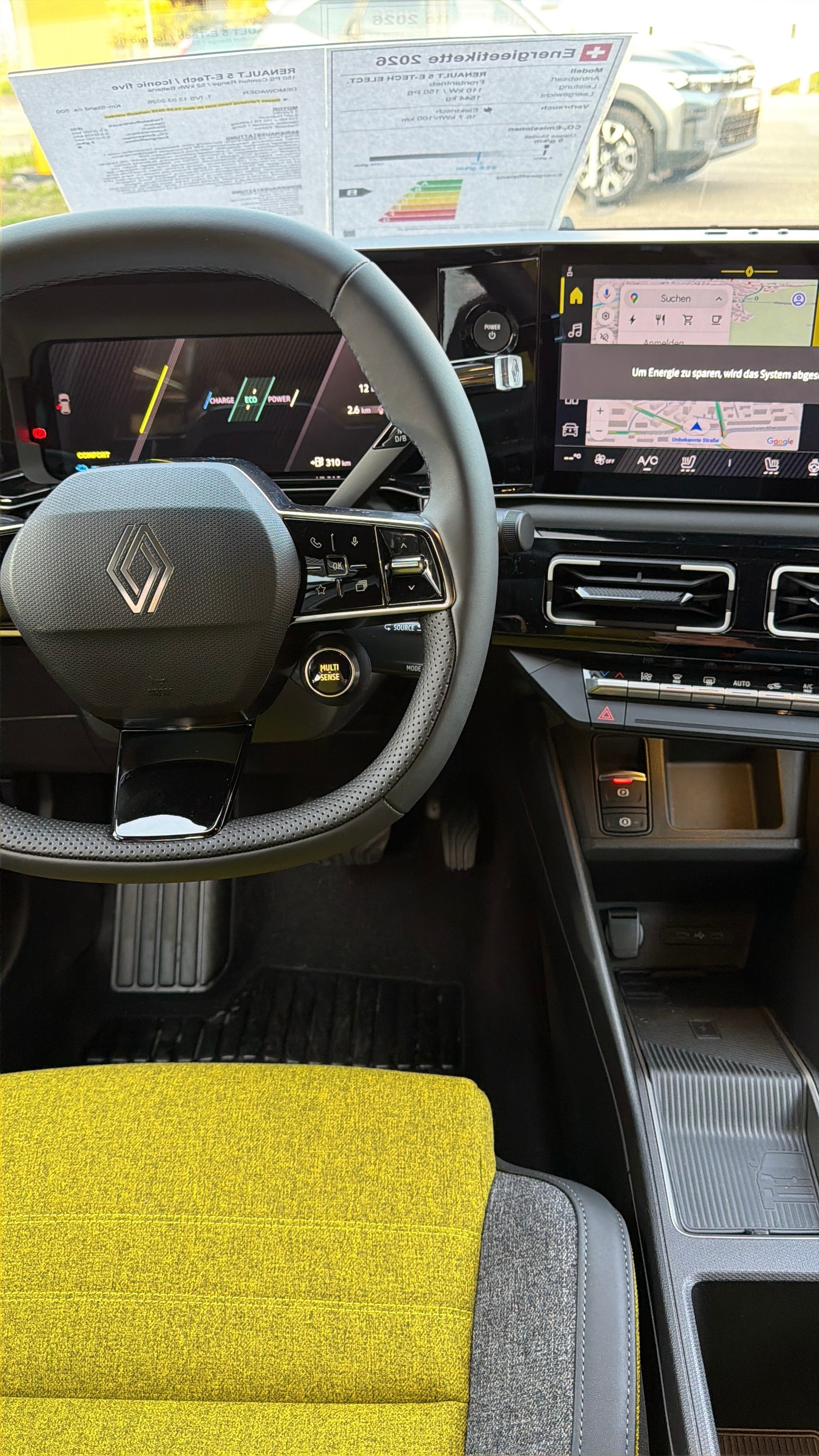 RENAULT R5 E-Tech Comfort Range 52 kWh Iconic Five-image-13
