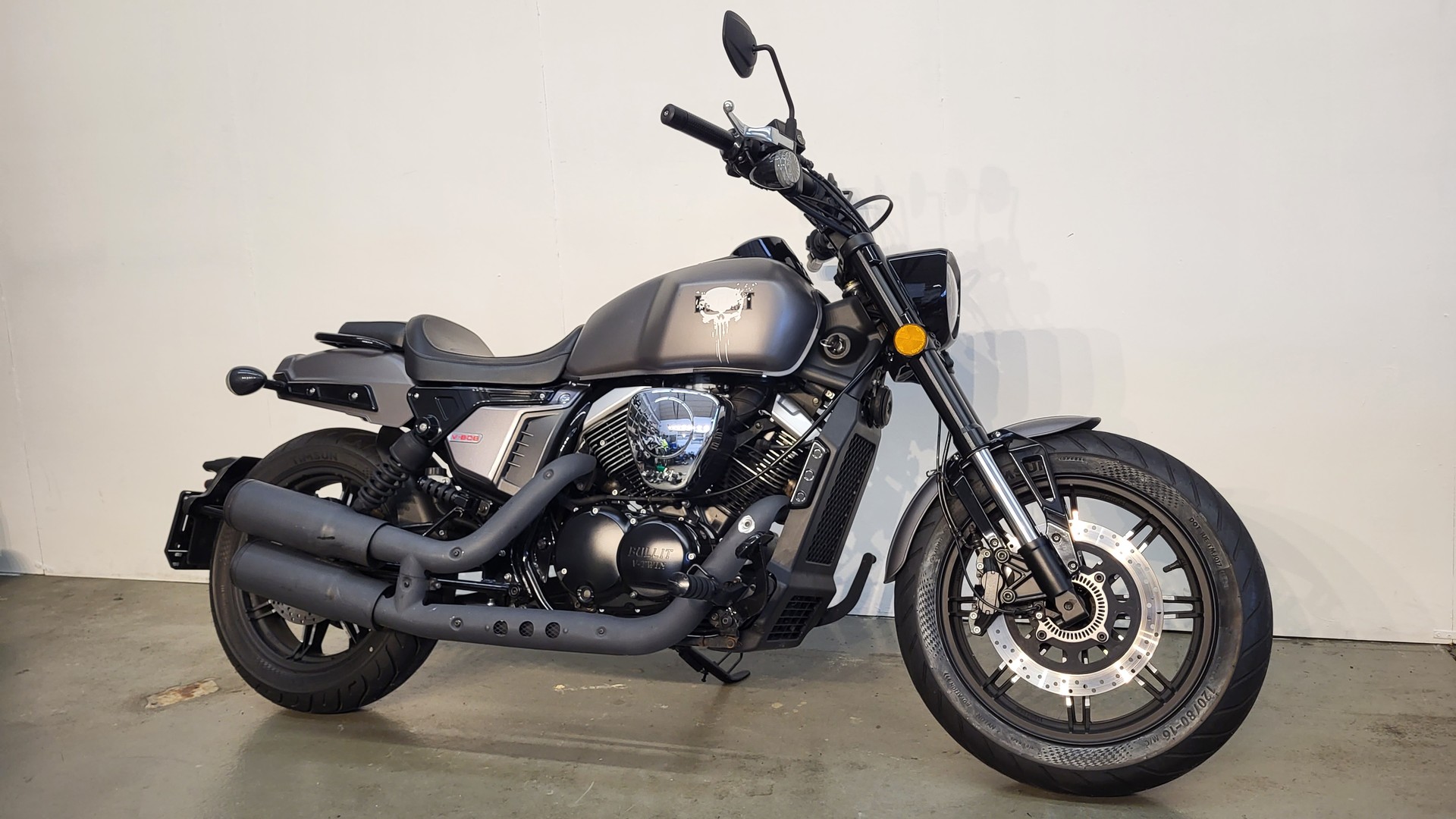 BULLIT V-Bob 250-image-2