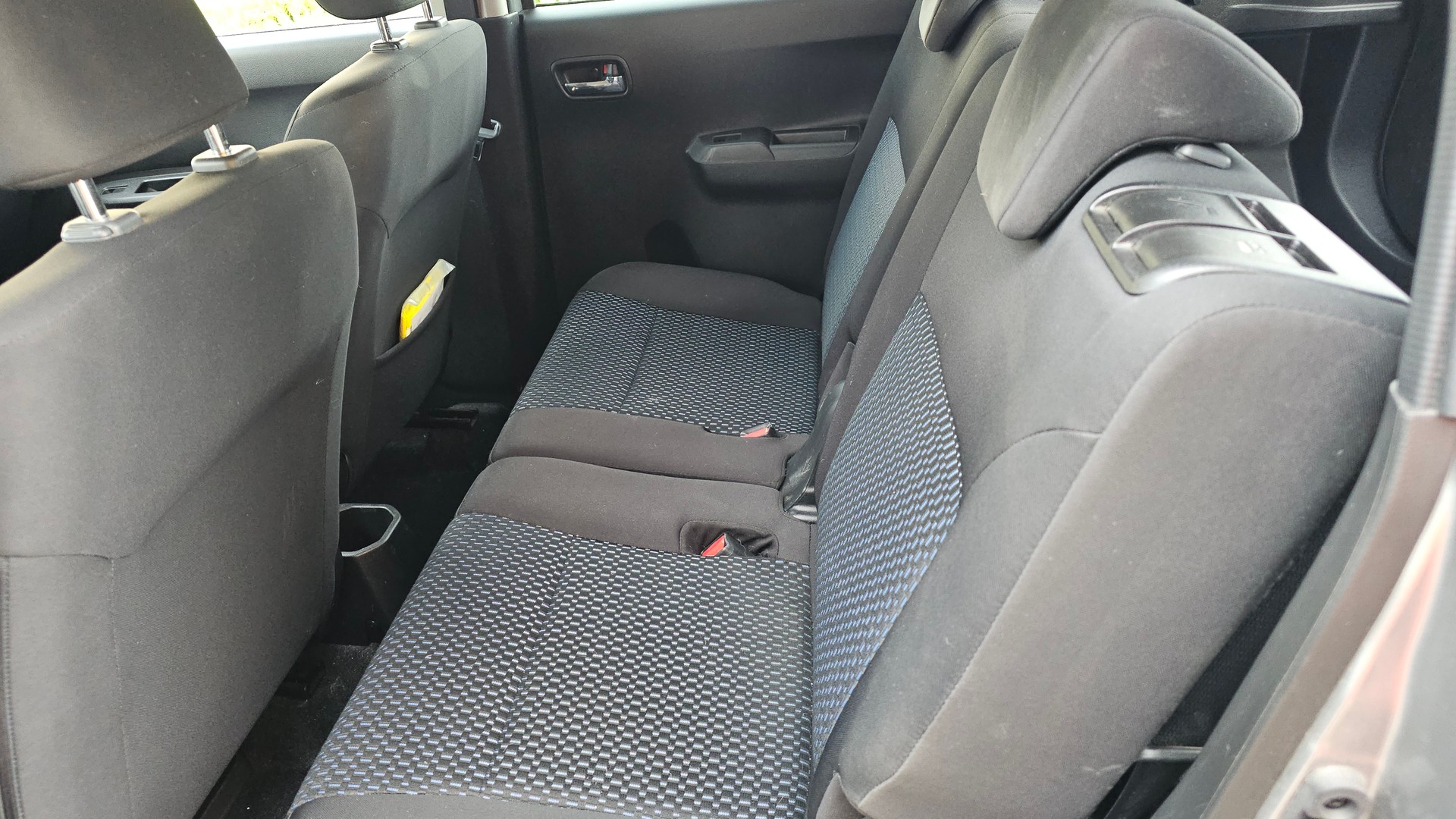 SUZUKI Ignis 1.2i Compact Top Hybrid 4x4-image-6