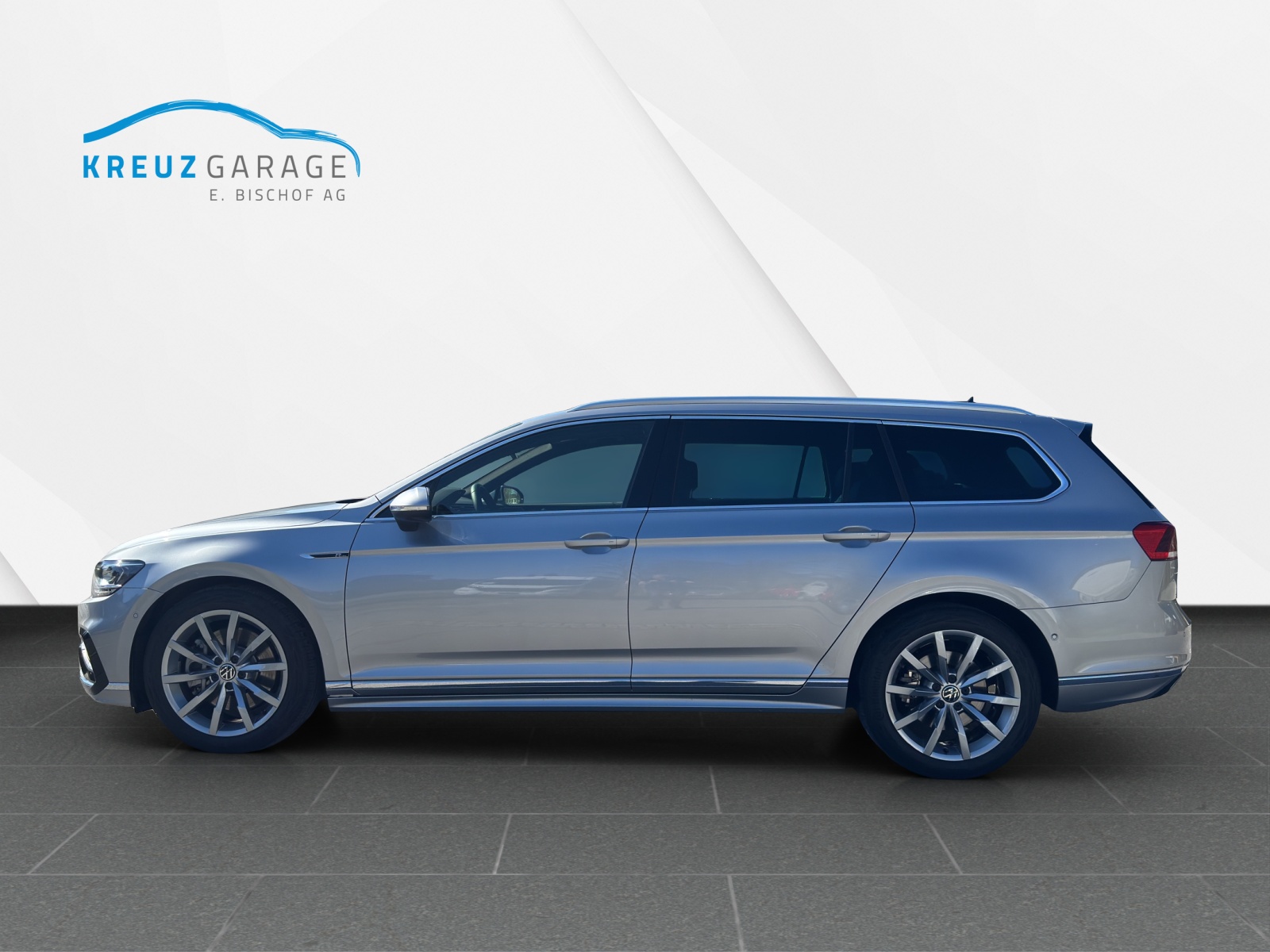 VW Passat Variant 2.0 TSI Elegance 4Motion DSG-image-7