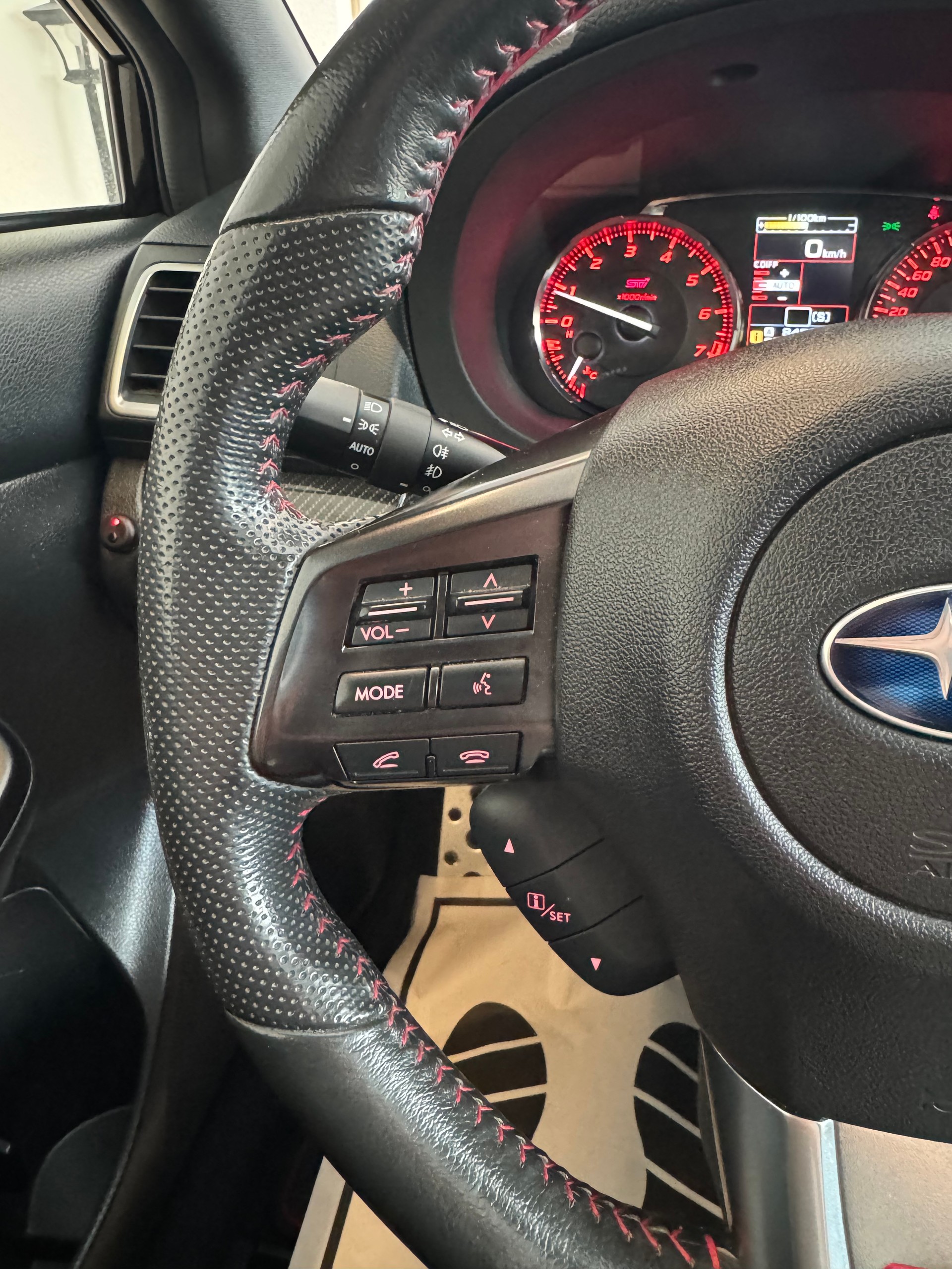 SUBARU WRX 2.5 Turbo 4WD STI Luxury S **CH Fahrzeuge**Unikat** Alles Eingetragen**-image-18