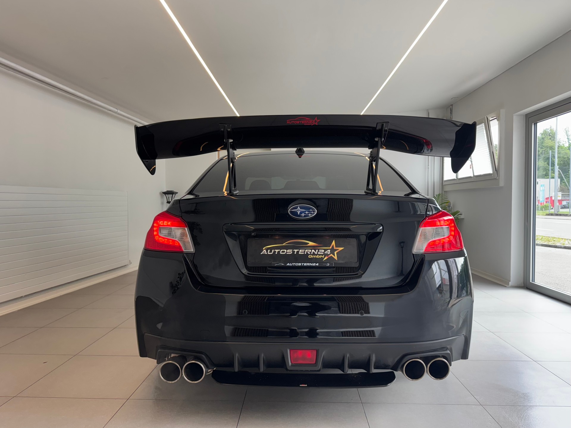 SUBARU WRX 2.5 Turbo 4WD STI Luxury S **CH Fahrzeuge**Unikat** Alles Eingetragen**-showroom-element-3