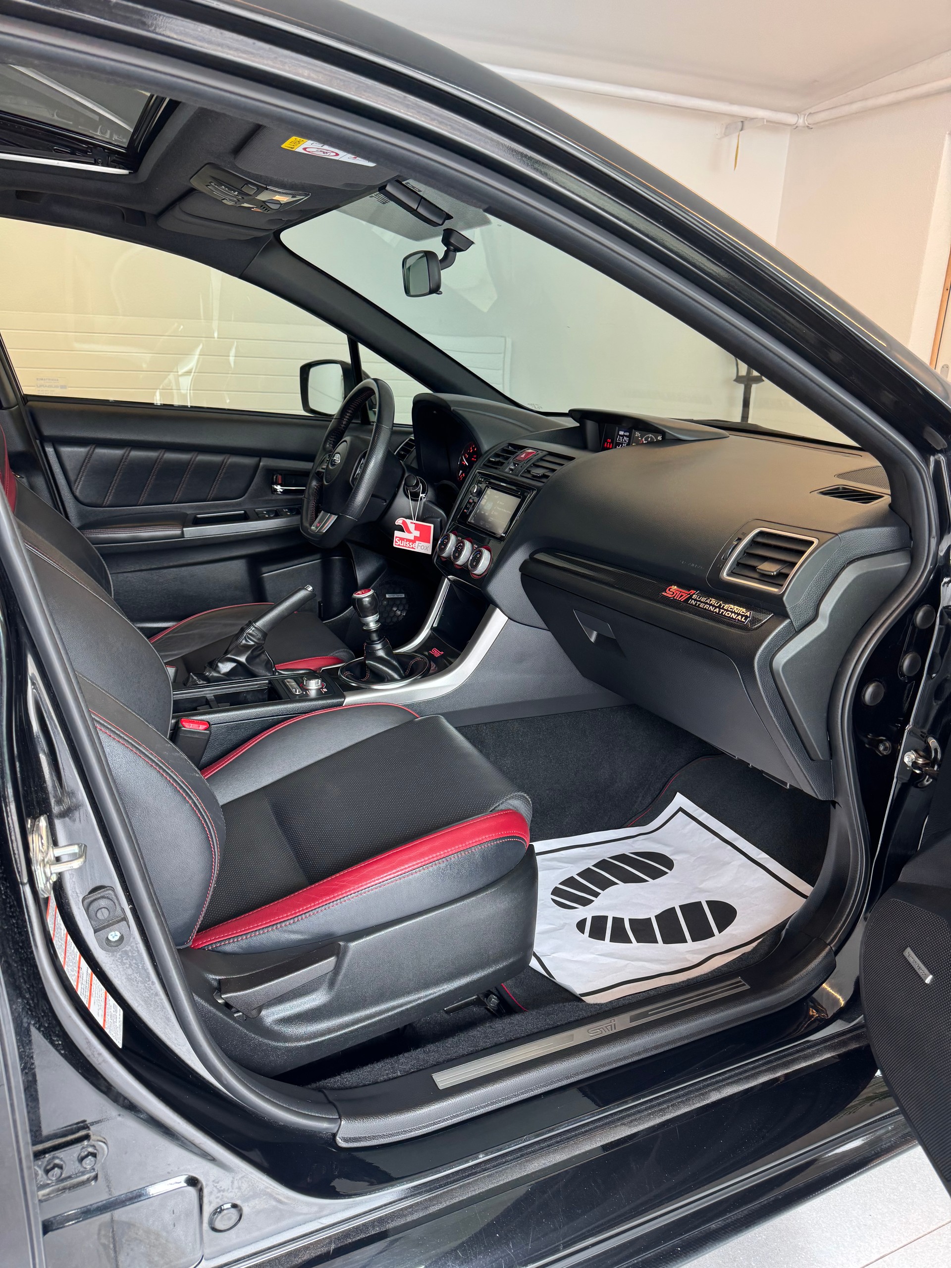 SUBARU WRX 2.5 Turbo 4WD STI Luxury S **CH Fahrzeuge**Unikat** Alles Eingetragen**-image-14