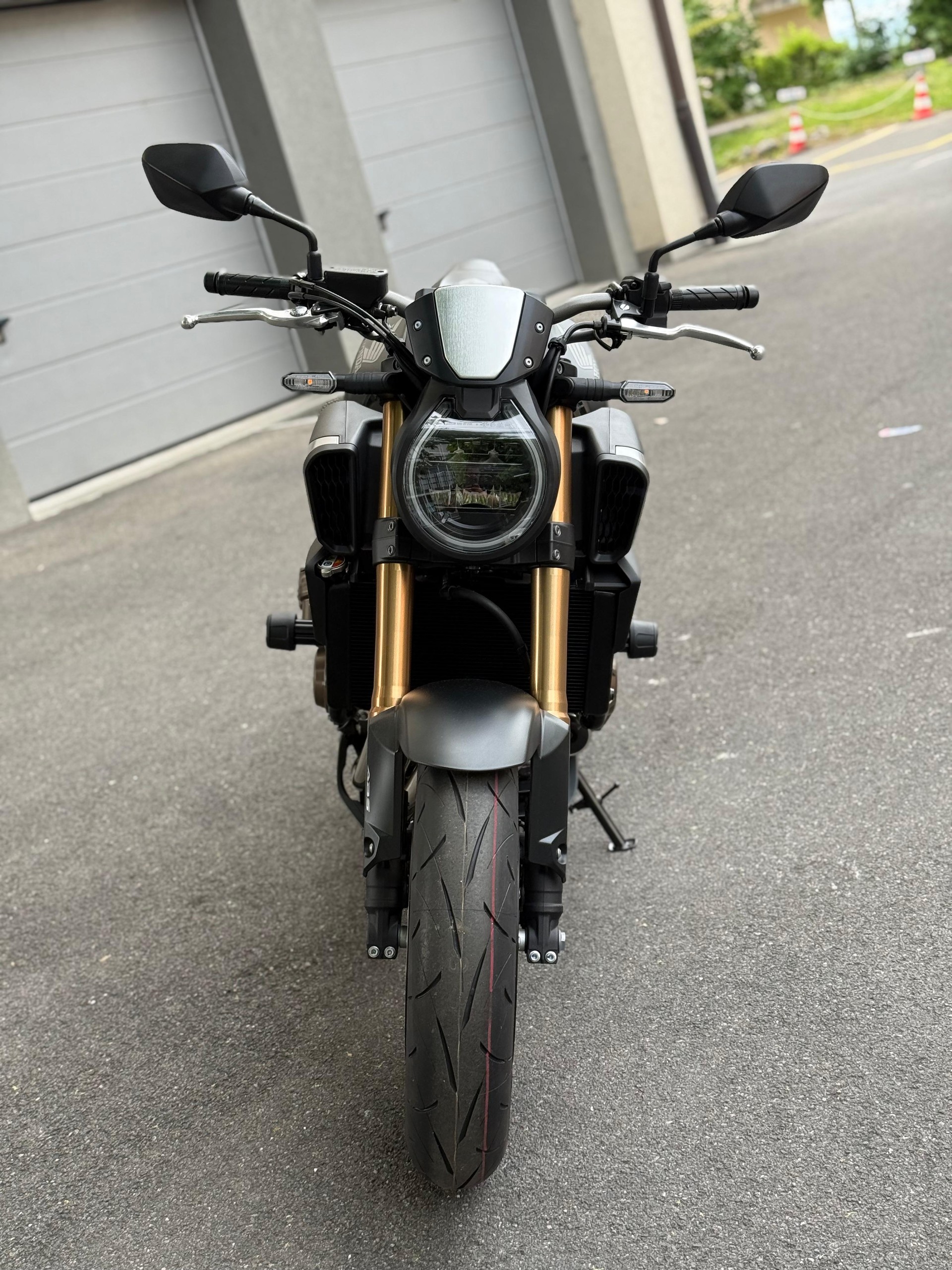 HONDA CB 650 R E-Clutch-image-4