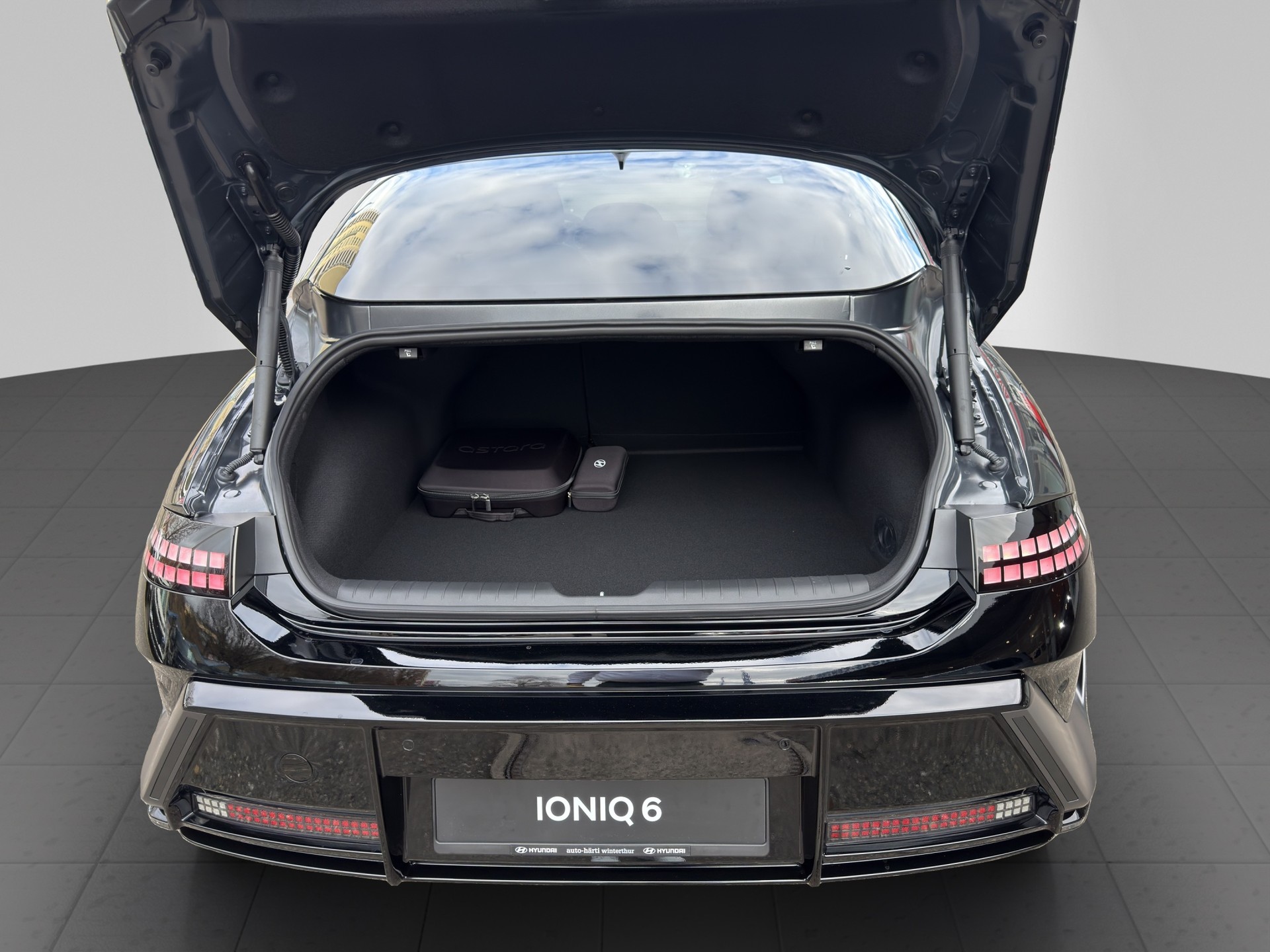 HYUNDAI IONIQ 6 4WD N Line 84 kWh Sunroof-image-8