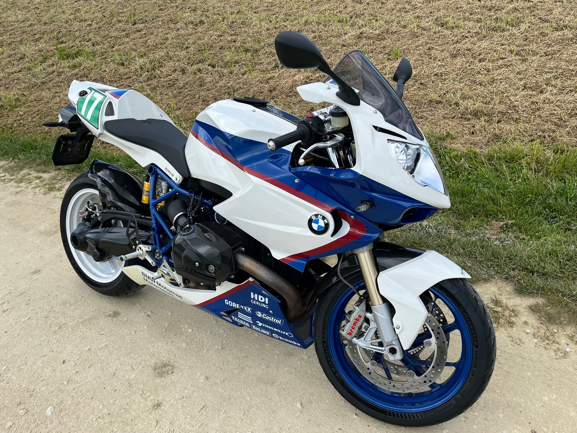 BMW HP2 Sport Motorsport Limited Edition-image-2