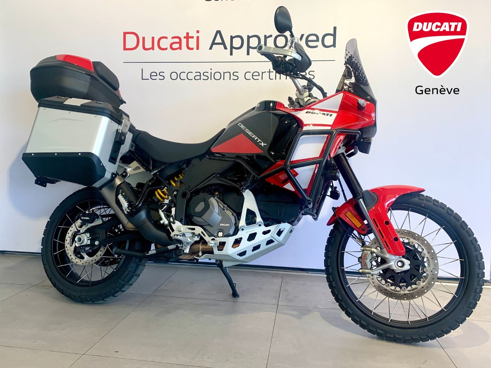 DUCATI Desert X-image-0