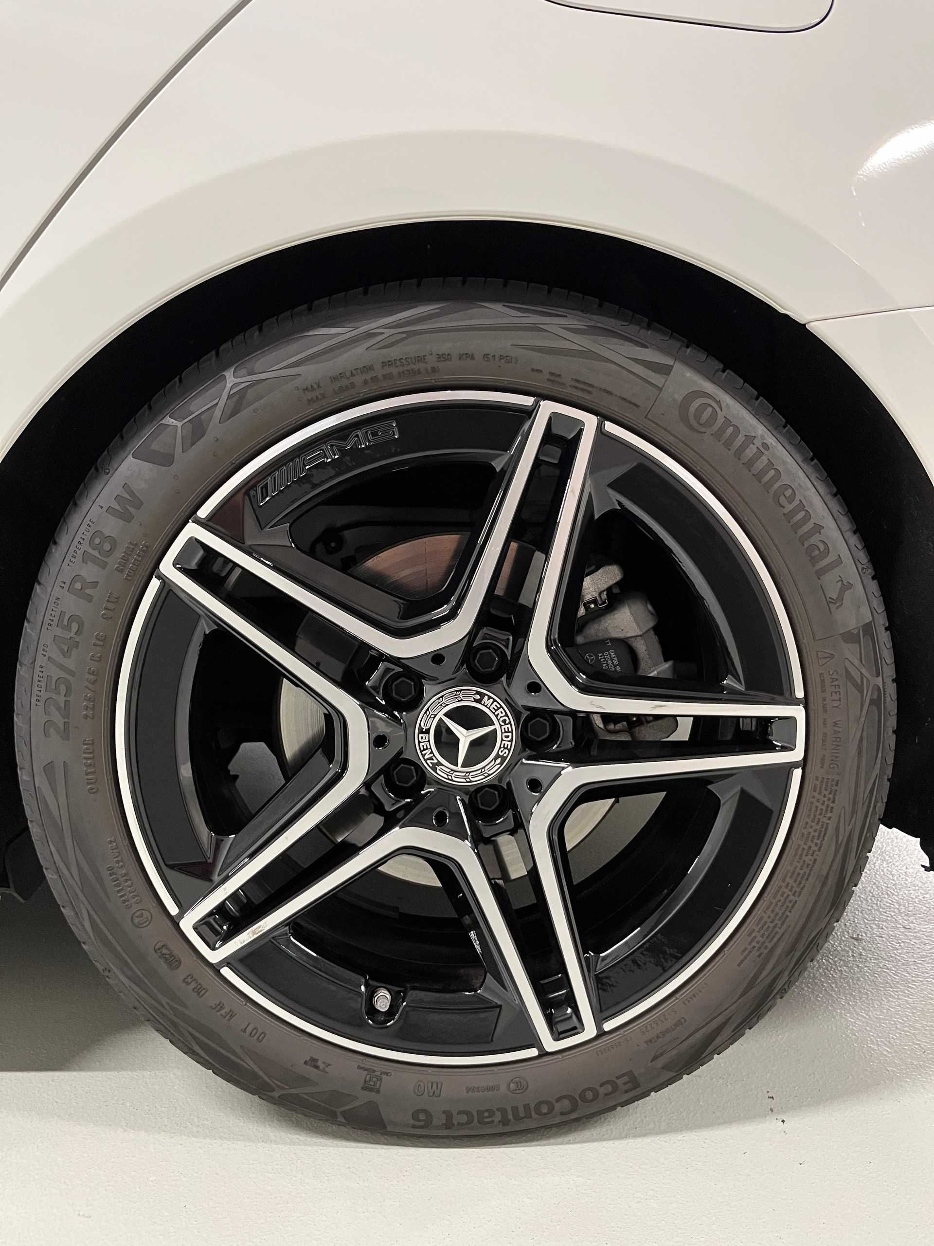 MERCEDES-BENZ A 220 4Matic 8G-DCT-image-27