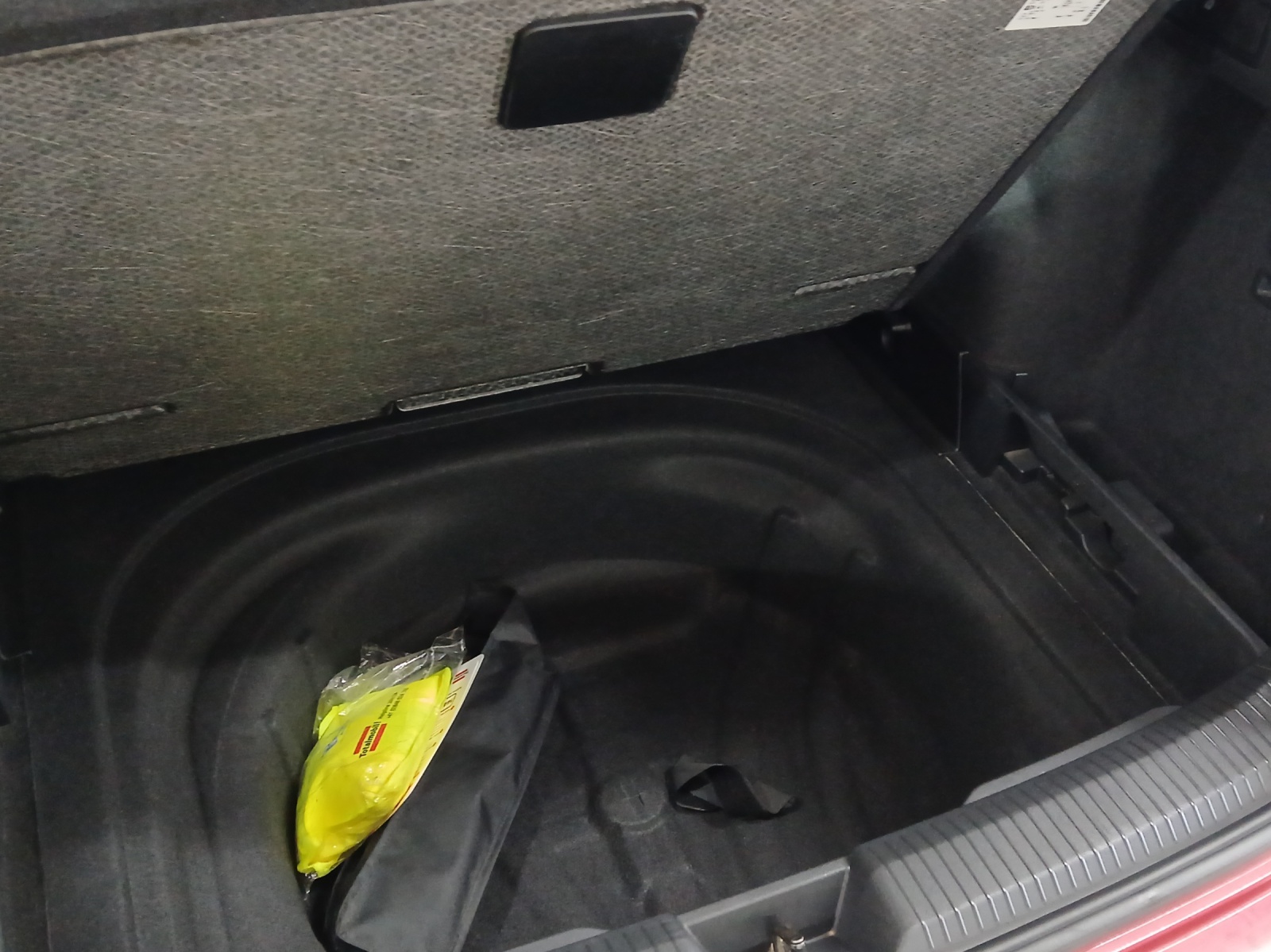 VW Golf Variant 2.0 TSI Style DSG 4Motion-image-13