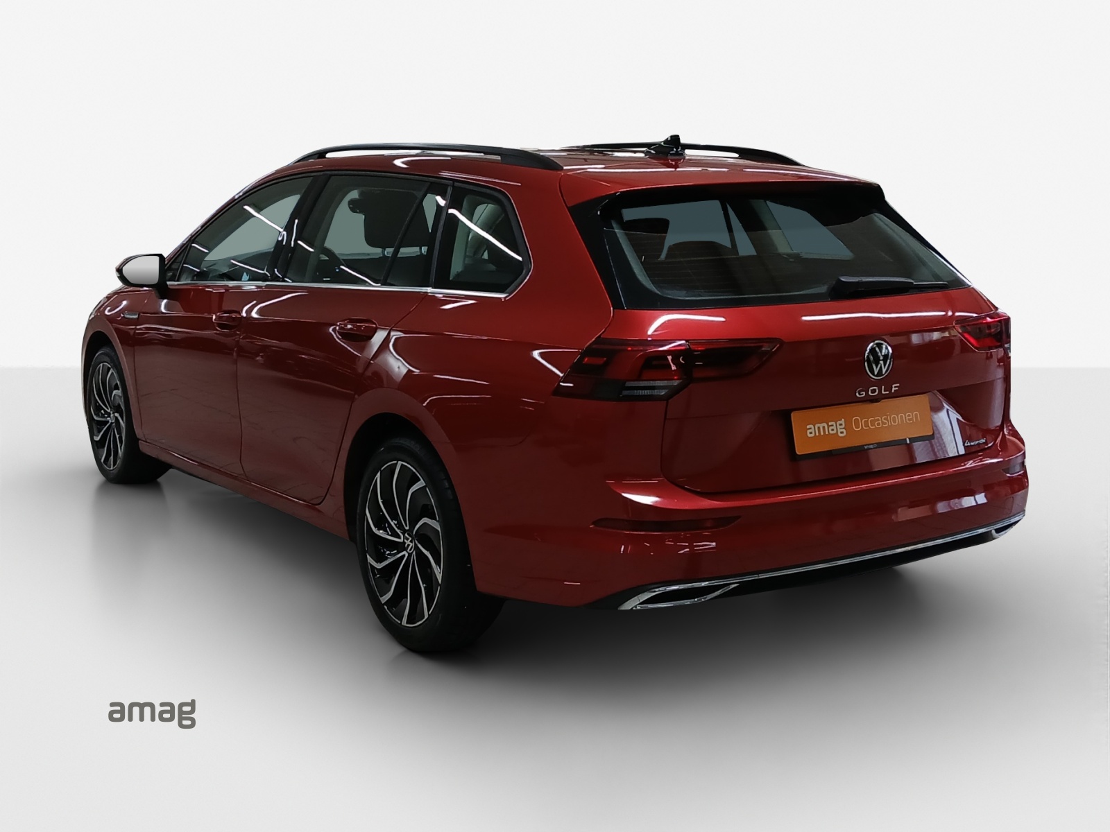 VW Golf Variant 2.0 TSI Style DSG 4Motion-showroom-element-2