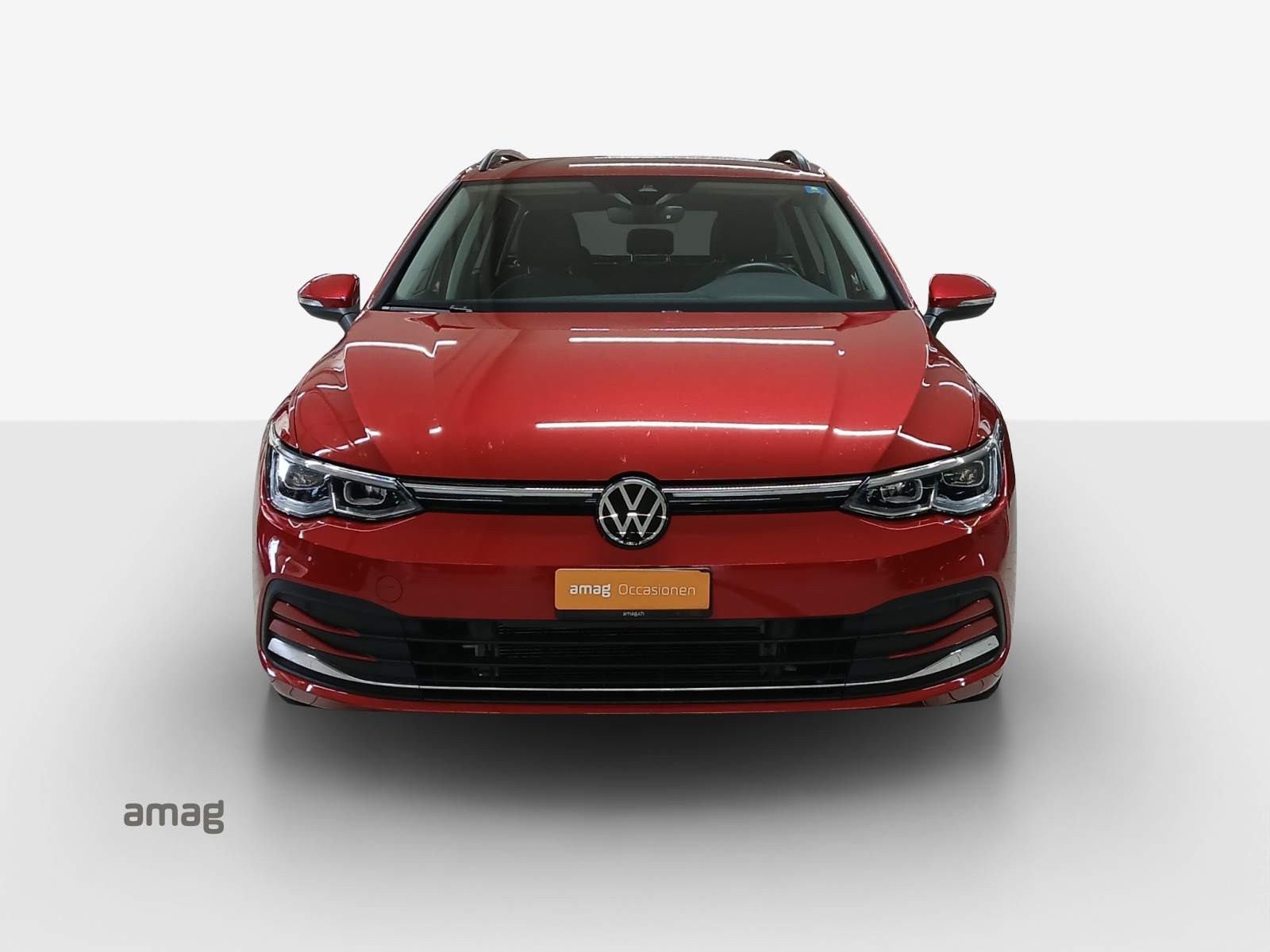 VW Golf Variant 2.0 TSI Style DSG 4Motion-image-6