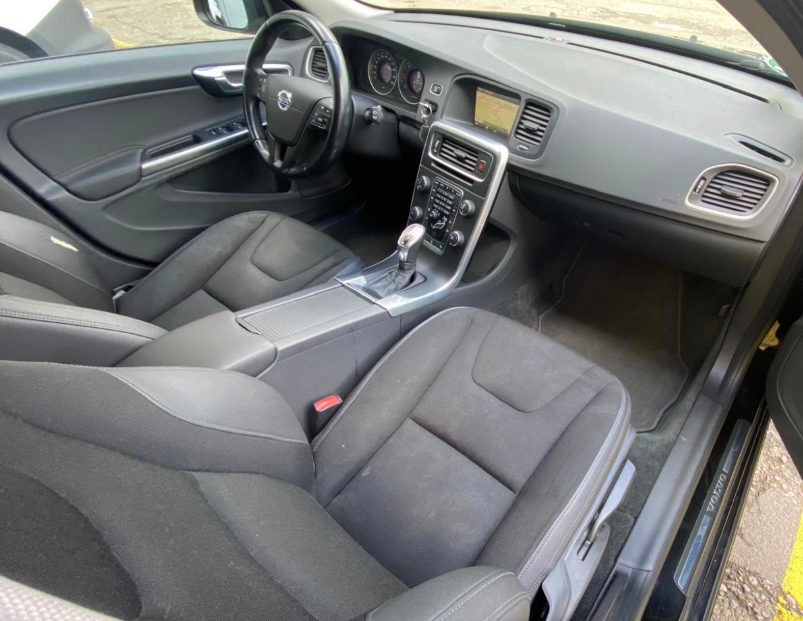 VOLVO V60 D2 OceanRace Powershift-image-9