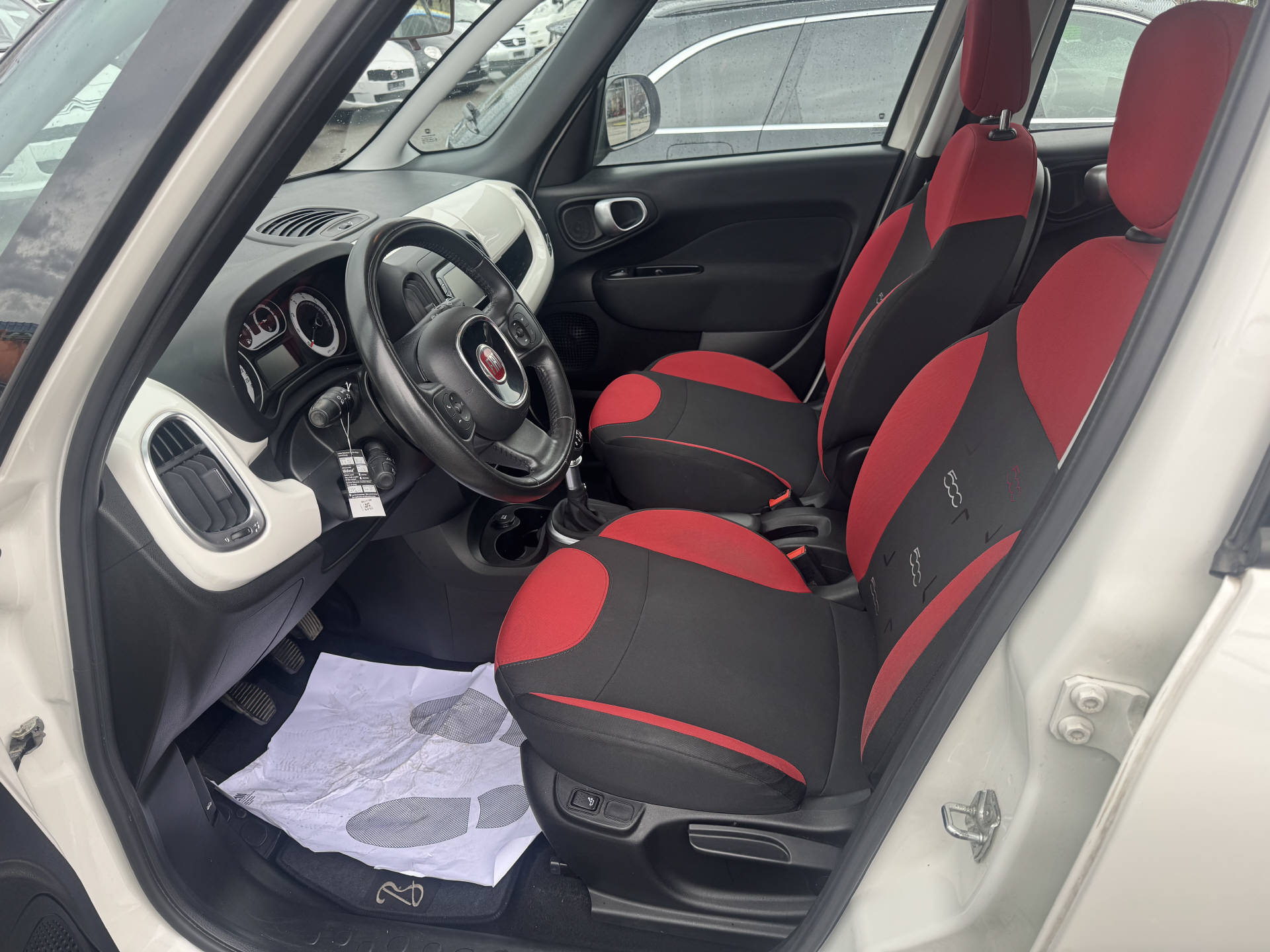 FIAT 500L 0.9 T TwinAir Pop Star S/S-image-8