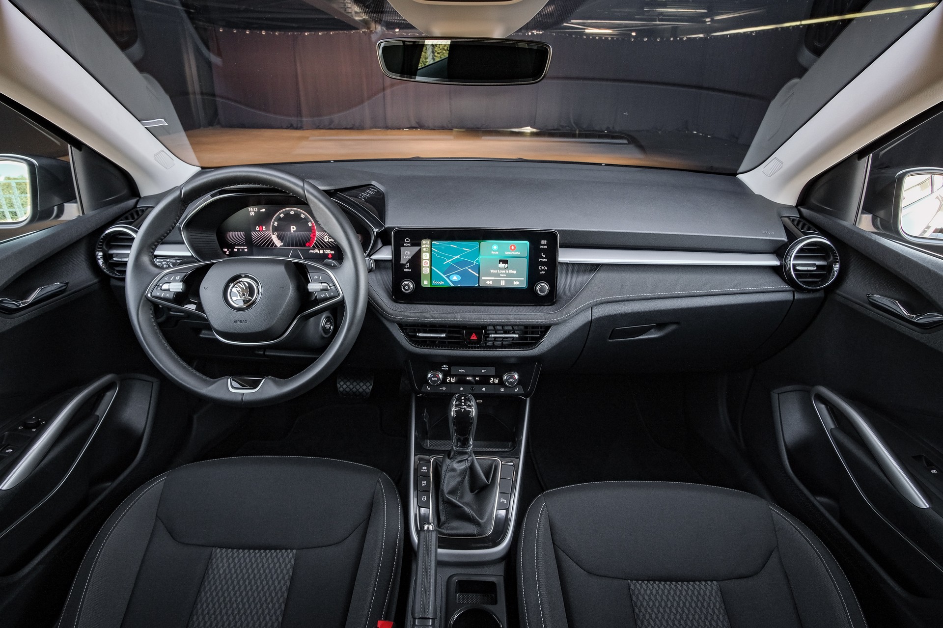SKODA Fabia 1.0 TSI Top Selection DSG-image-14