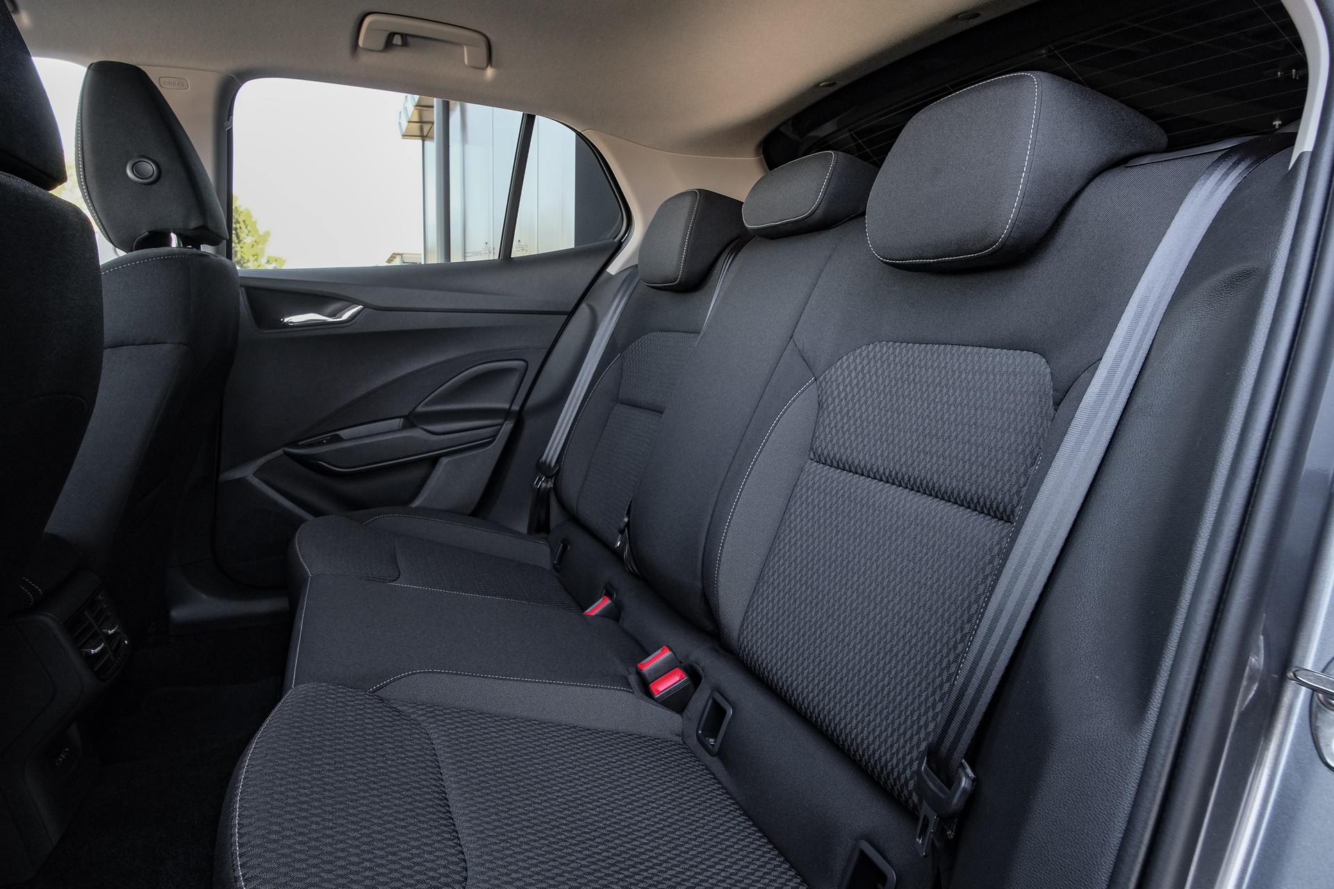 SKODA Fabia 1.0 TSI Top Selection DSG-image-11