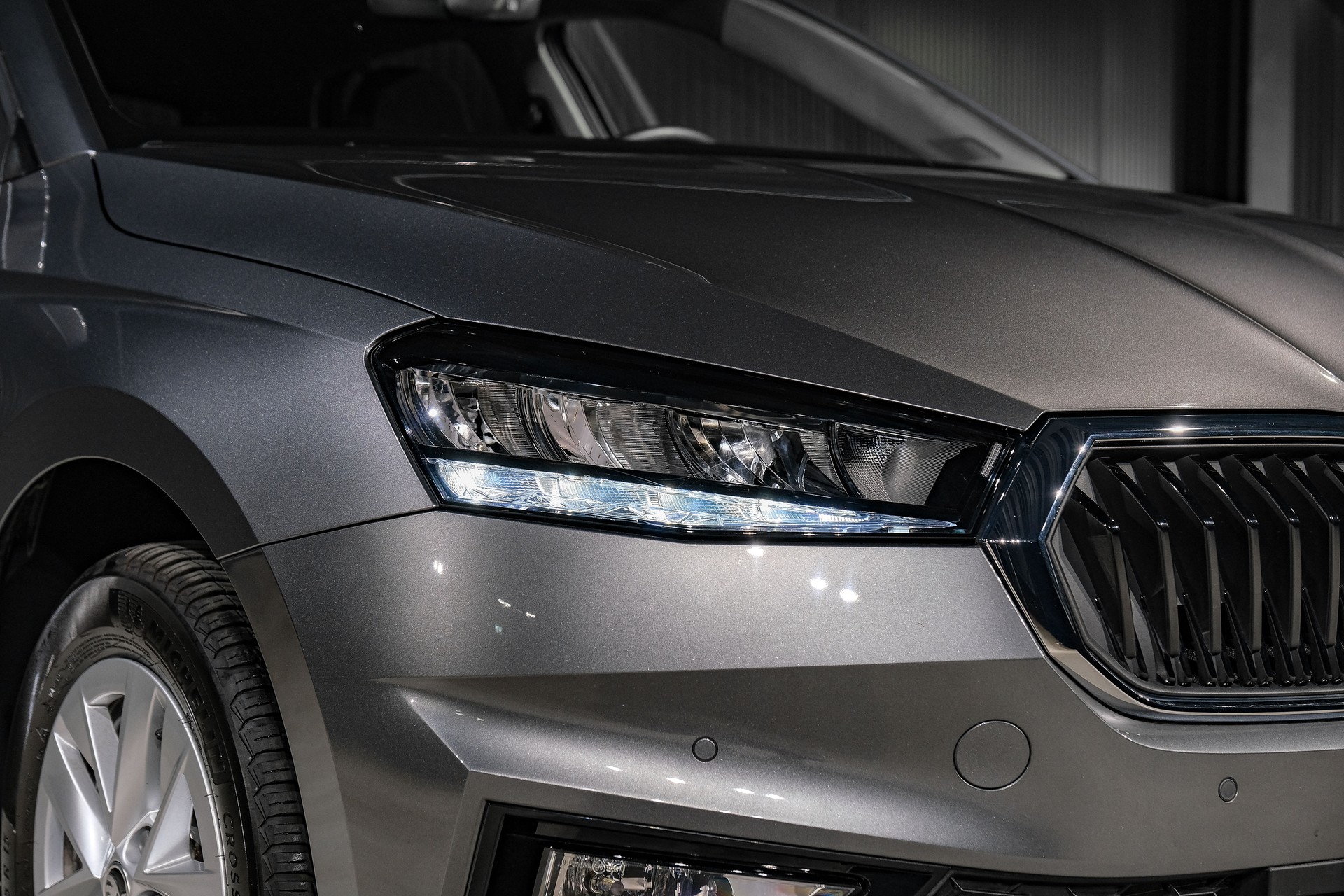 SKODA Fabia 1.0 TSI Top Selection DSG-image-25