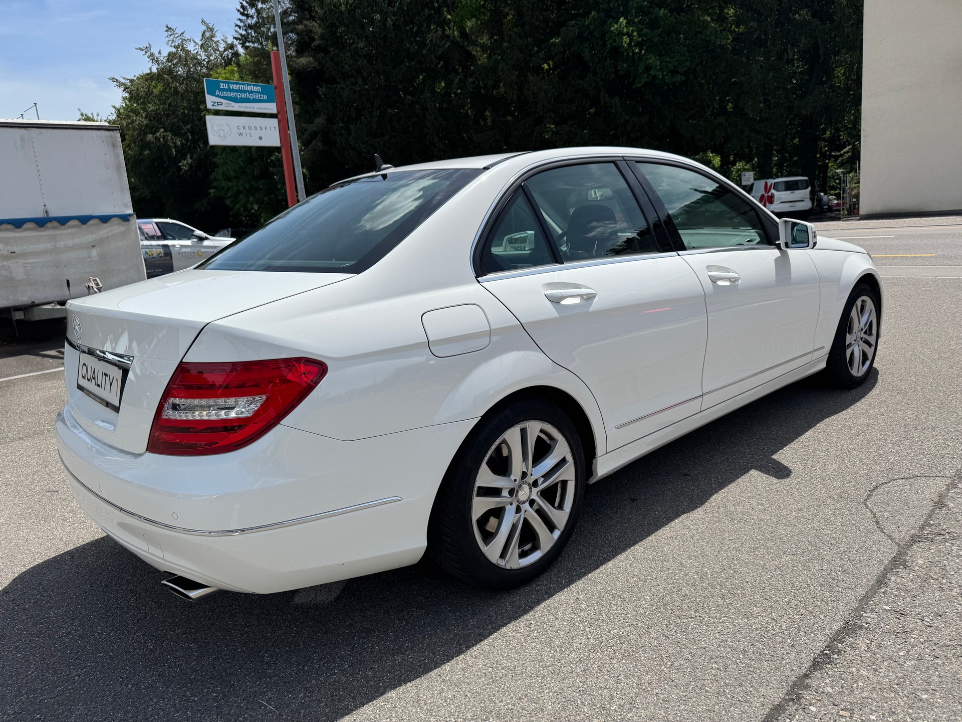 MERCEDES-BENZ C 350 Avantgarde 4Matic 7G-Tronic-image-5