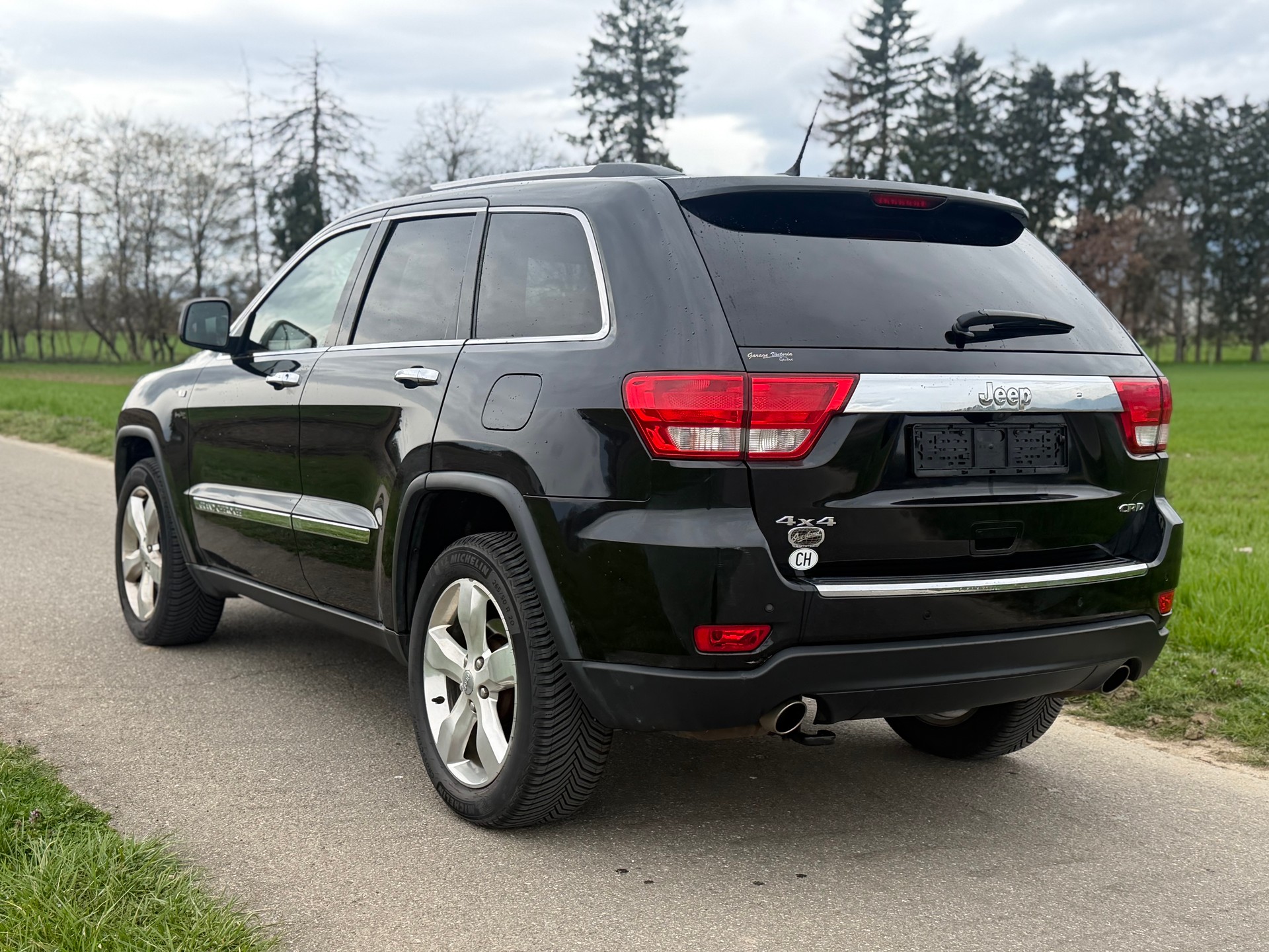 JEEP Grand Cherokee 3.0 CRD Overland Automatic-image-8