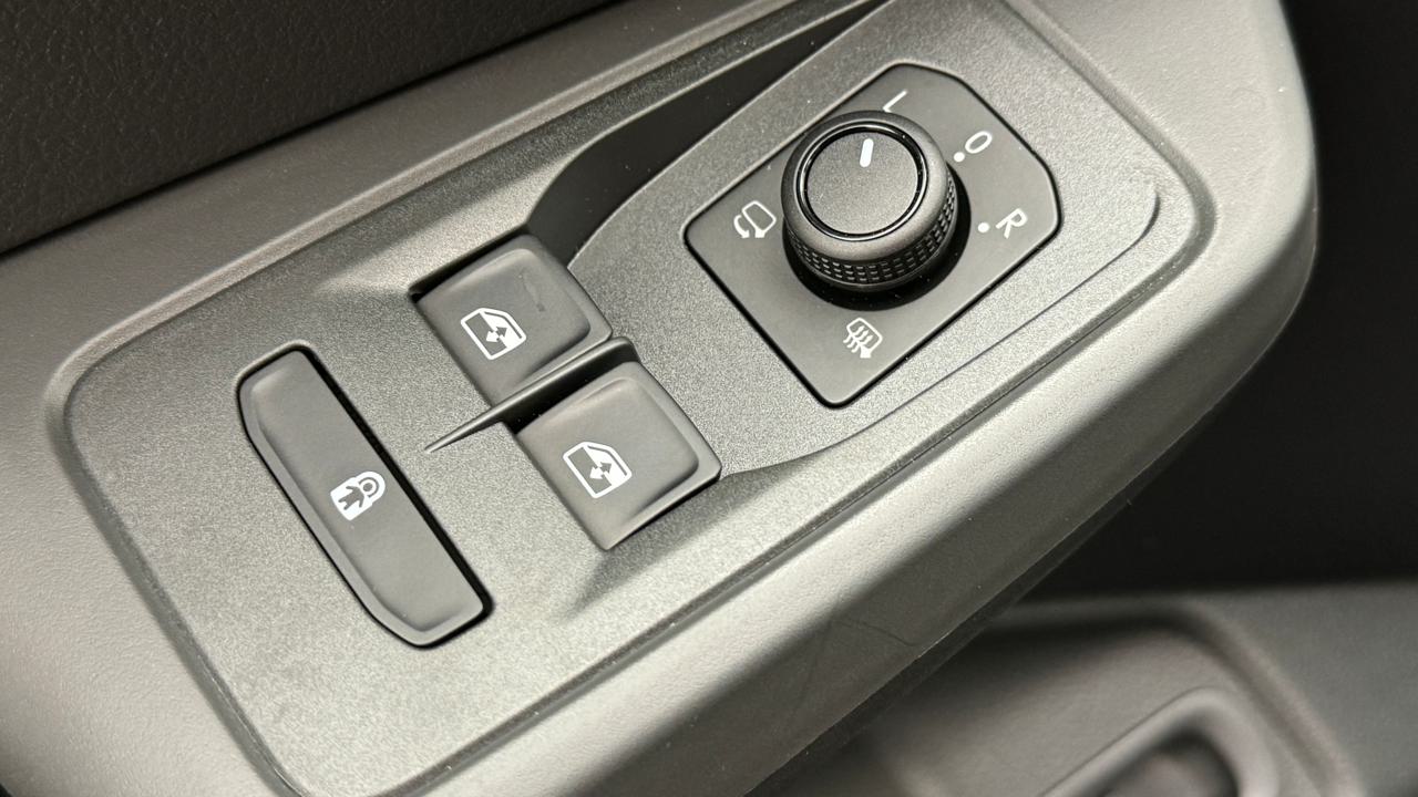 VW Caddy Maxi 1.5 TSI Plug in Hybrid Life DSG-image-8