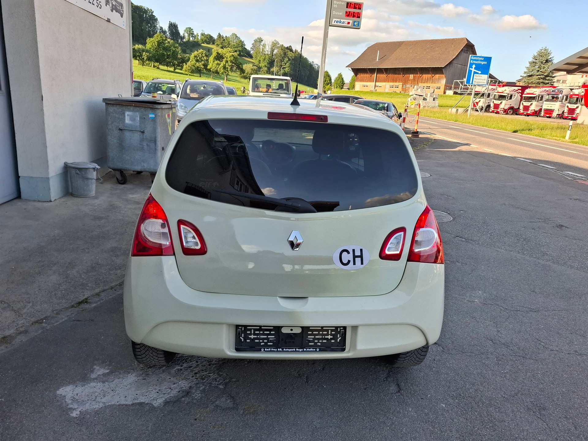 RENAULT Twingo 1.2 16V Dynamique-image-5