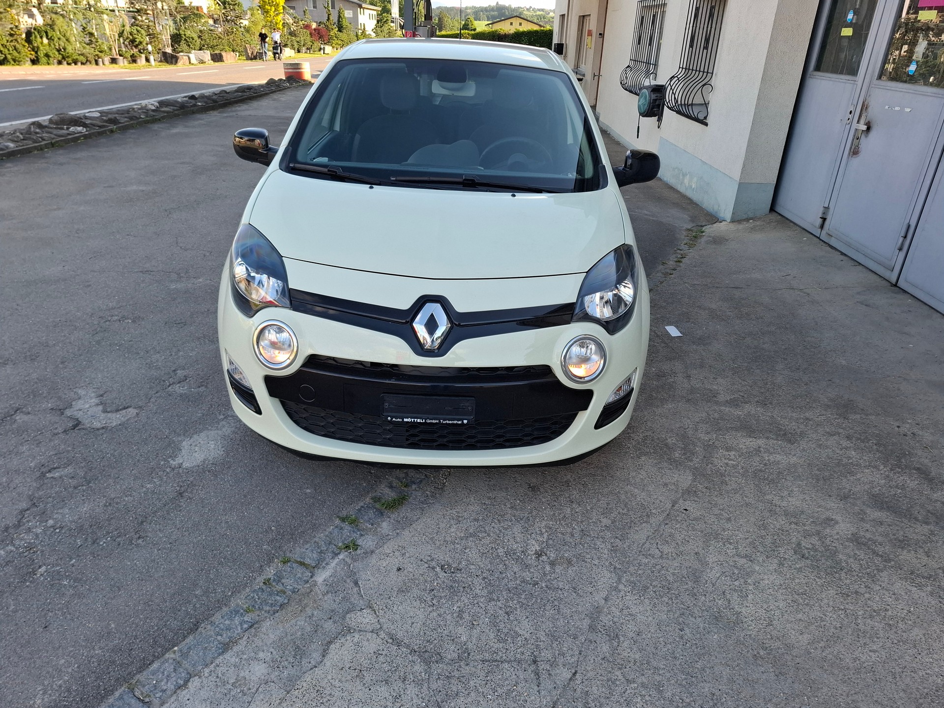 RENAULT Twingo 1.2 16V Dynamique-image-2