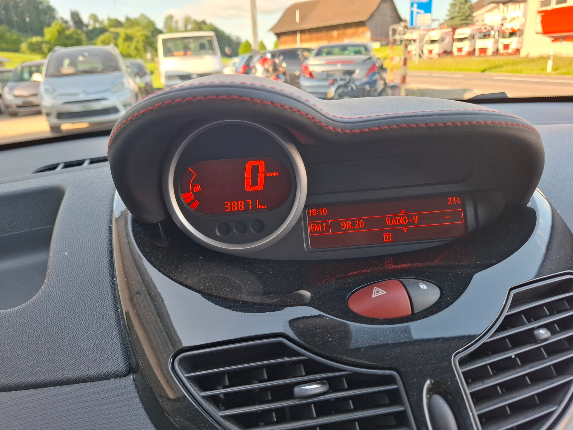 RENAULT Twingo 1.2 16V Dynamique-image-10