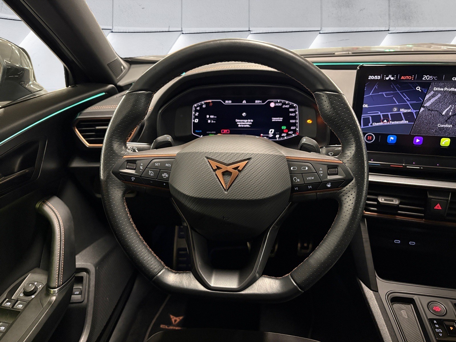CUPRA Formentor 1.4 e-HYBRID pHEV VZ DSG / Caméra de recul / Apple CarPlay / GPS-image-9