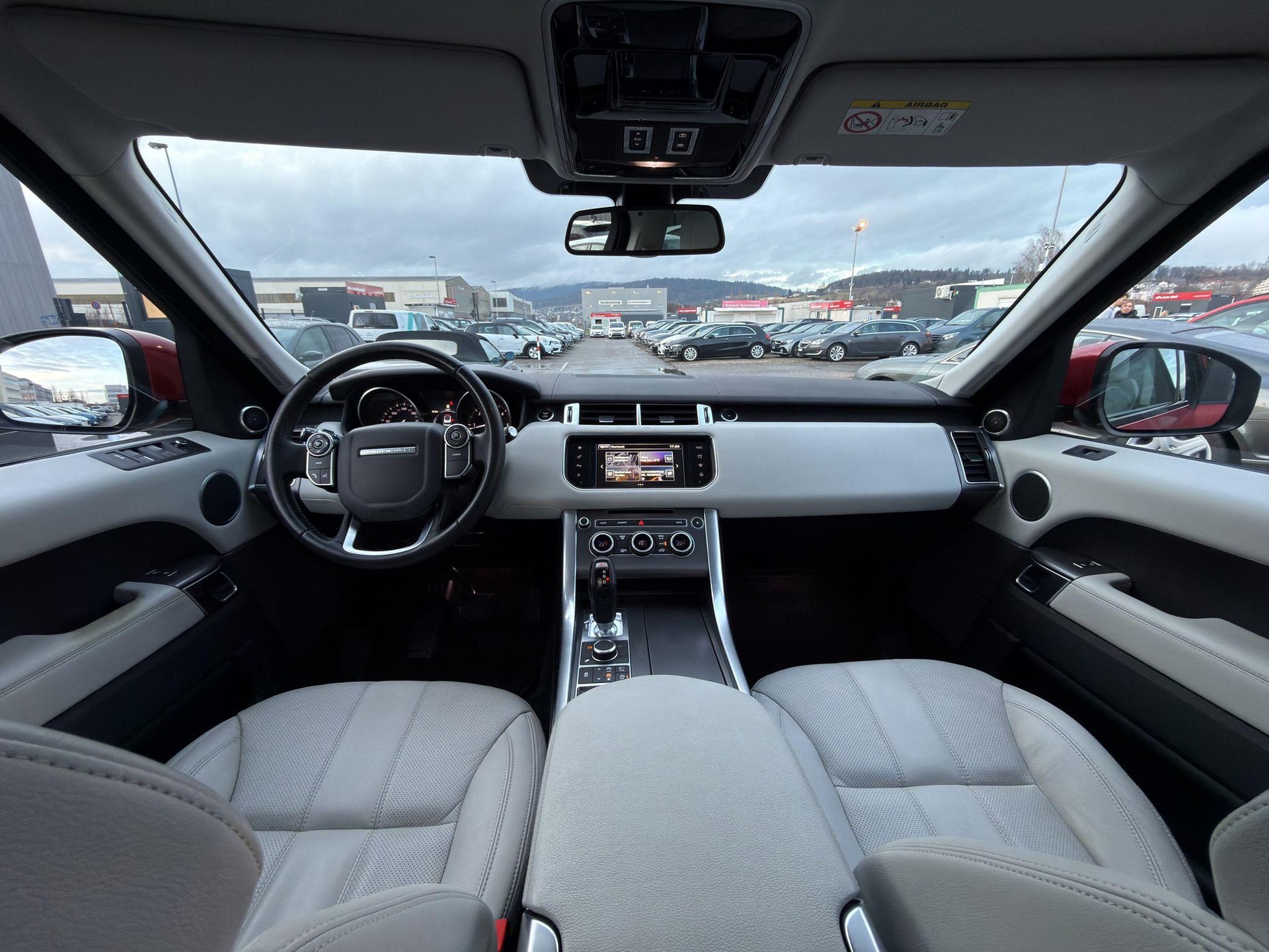 LAND ROVER Range Rover Sport 3.0 TDV6 SE-image-12