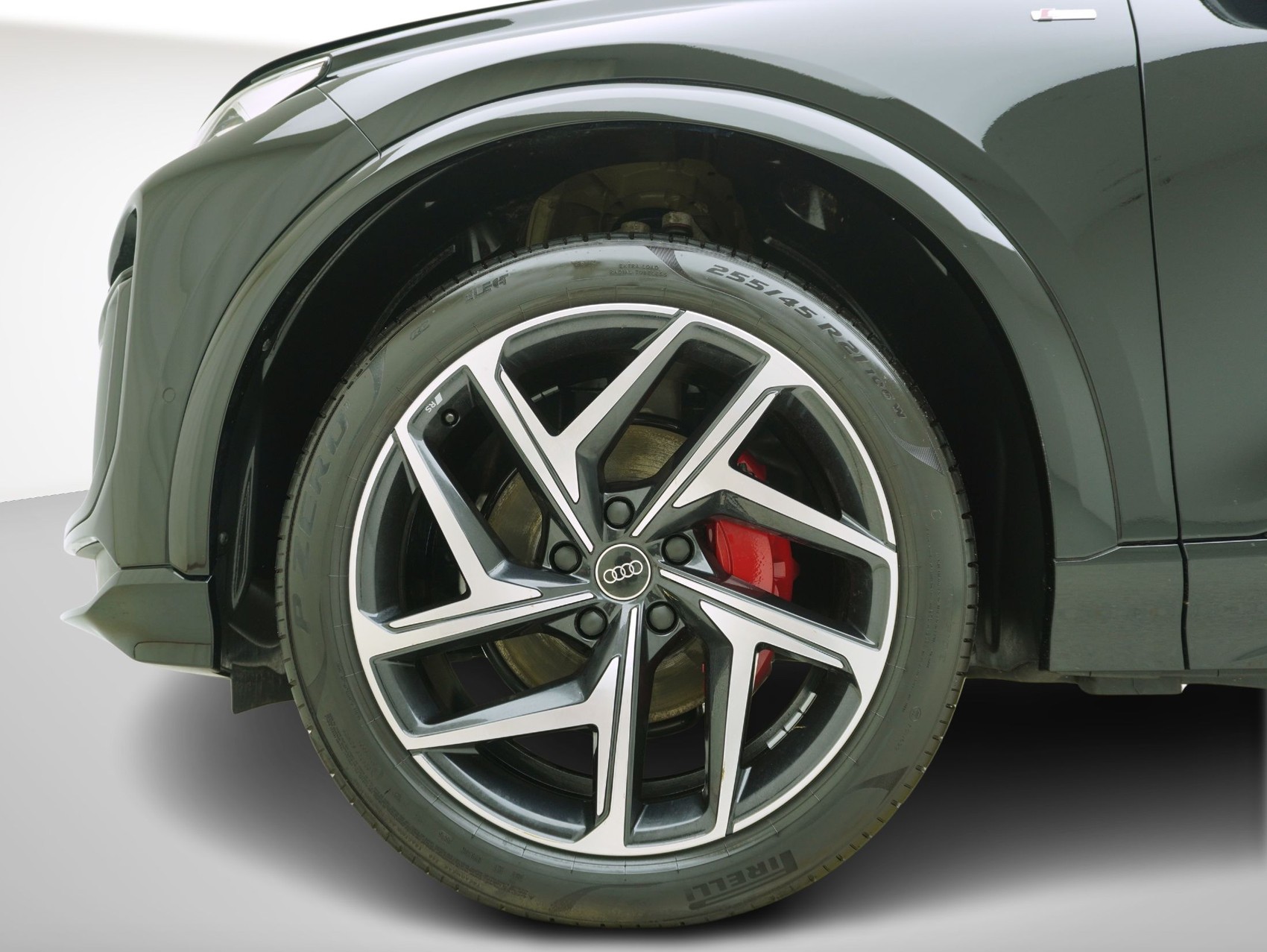 AUDI Q6 e-tron S line quattro **Audi Werksgarantie bis 06/2030**-image-8