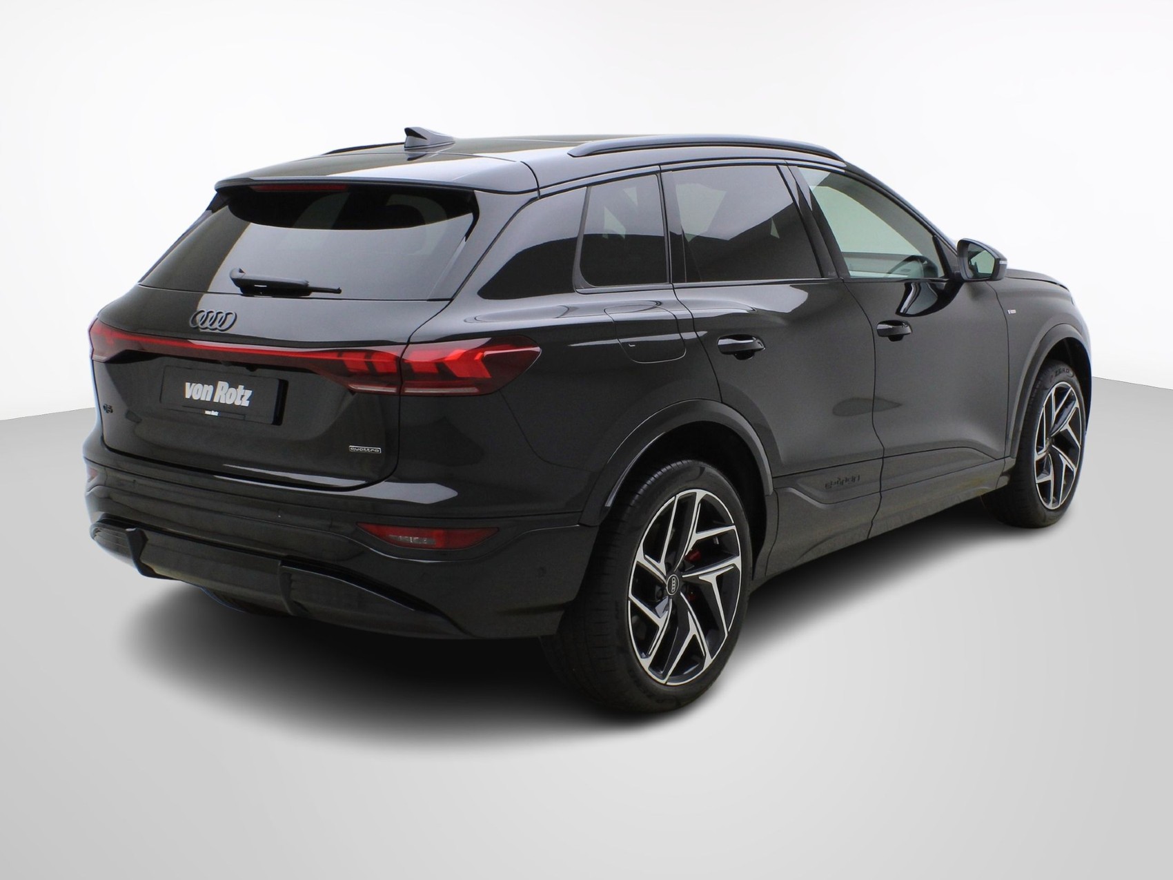 AUDI Q6 e-tron S line quattro **Audi Werksgarantie bis 06/2030**-image-5