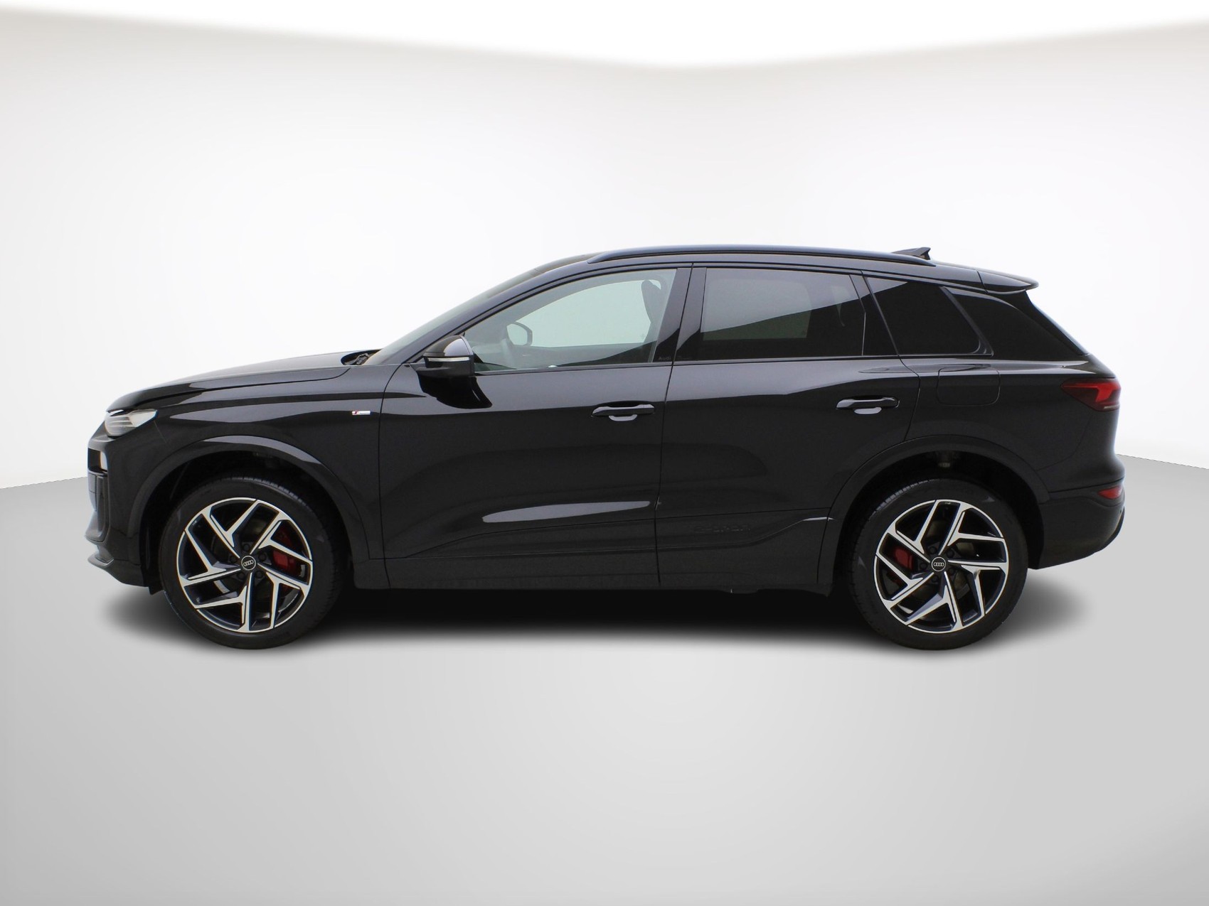 AUDI Q6 e-tron S line quattro **Audi Werksgarantie bis 06/2030**-showroom-element-2