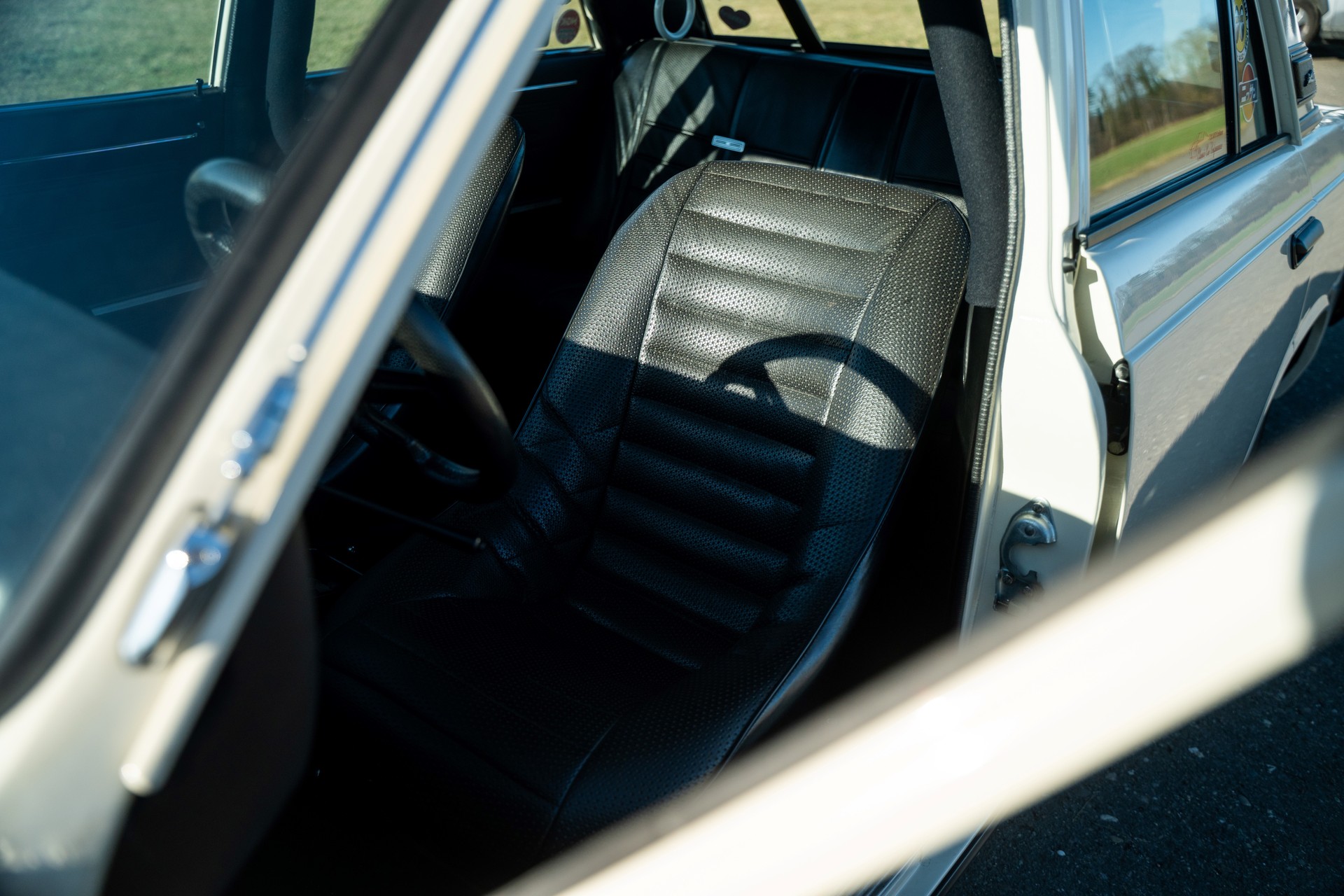DATSUN 1800 Laurel C30-image-12