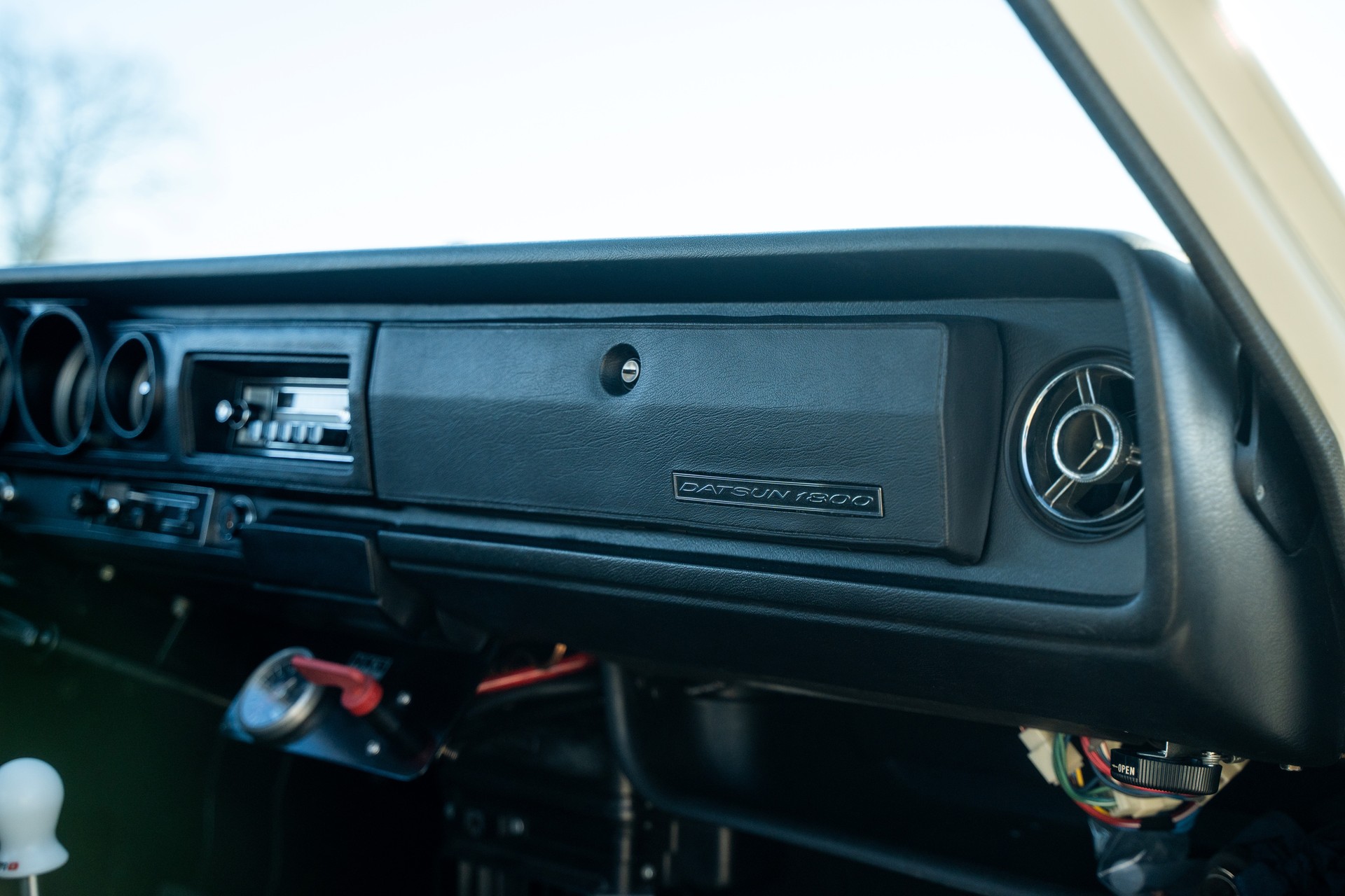 DATSUN 1800 Laurel C30-image-11