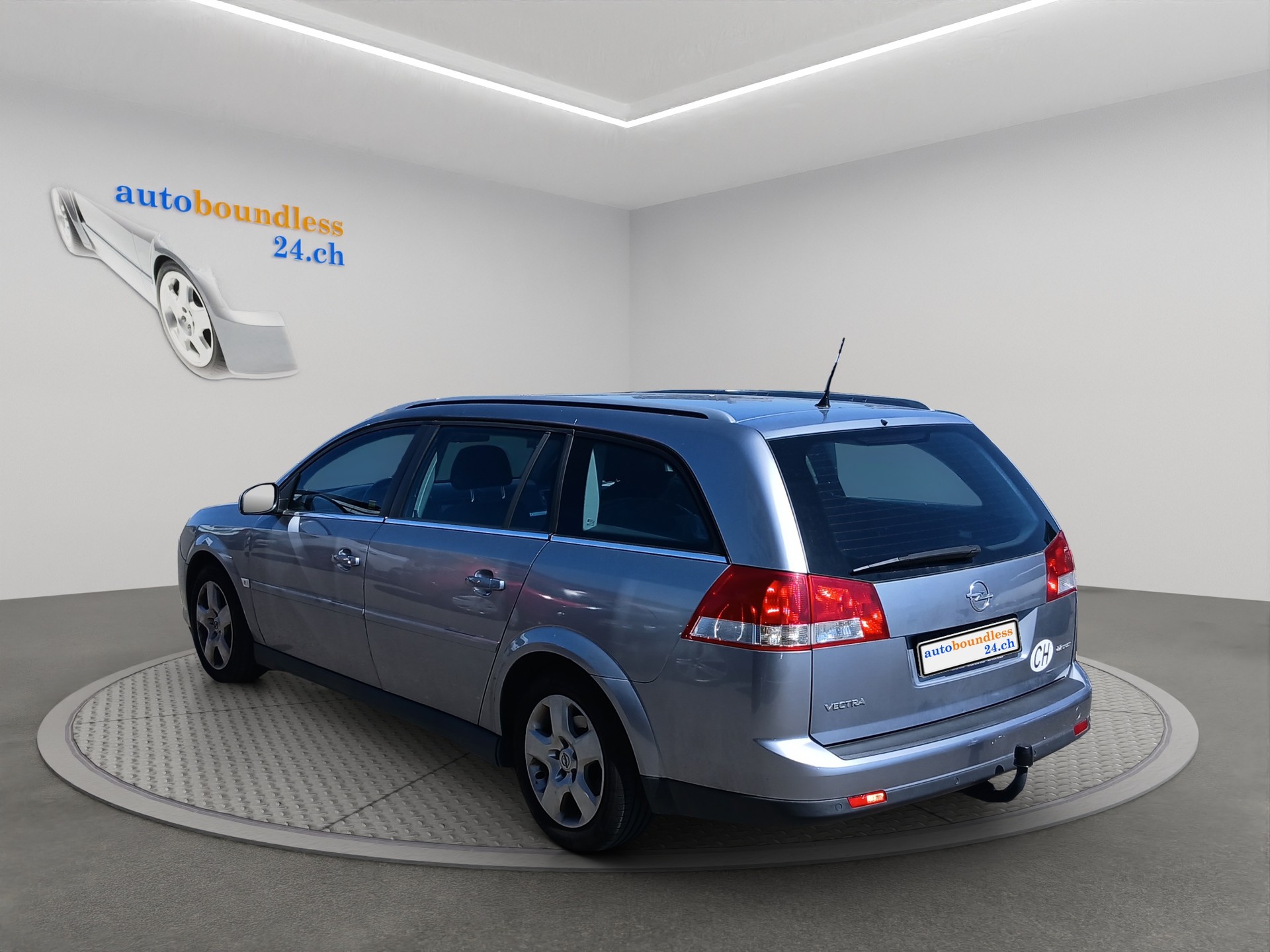 OPEL Vectra Caravan 2.2 Diamond Automatic-image-4