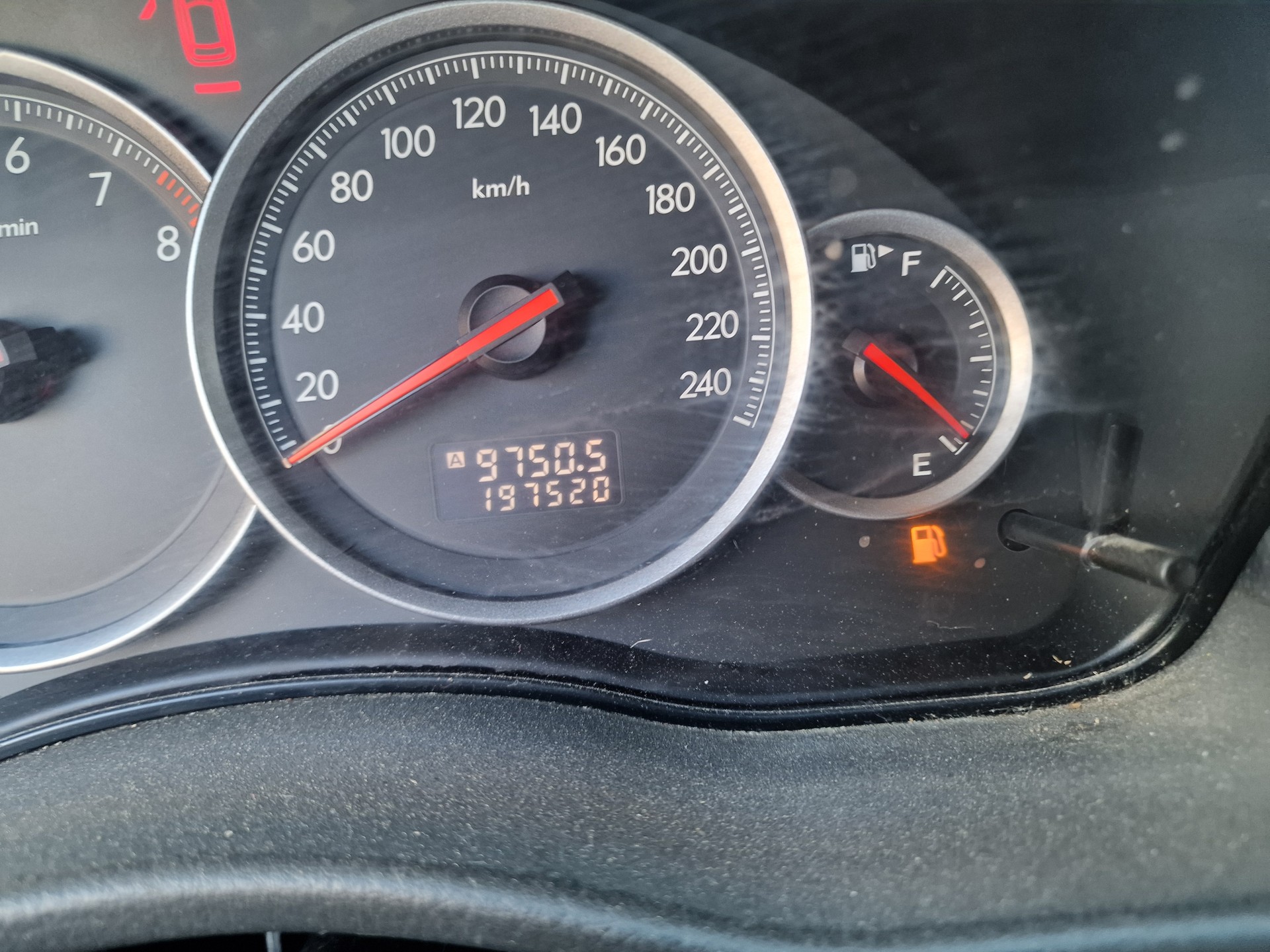 SUBARU Legacy 2.0R AWD Comfort Heckschaden-image-5