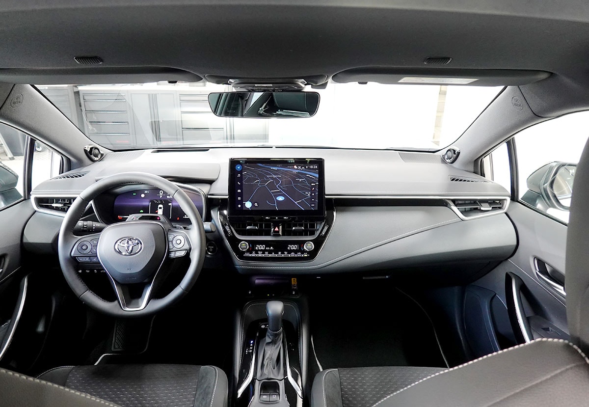 TOYOTA Corolla Touring Sports 2.0 HSD Premium e-CVT-image-8