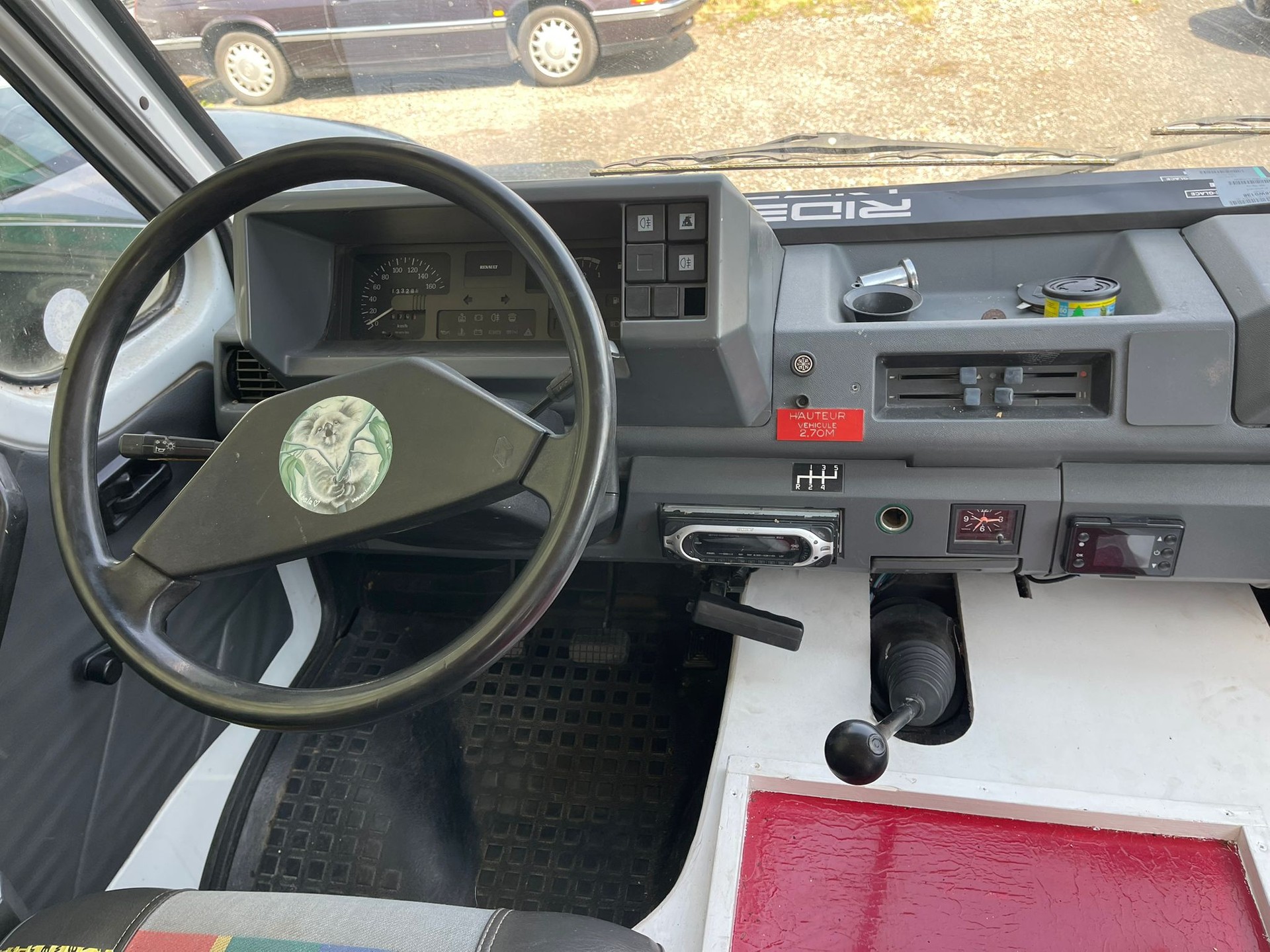RENAULT T35D-image-6