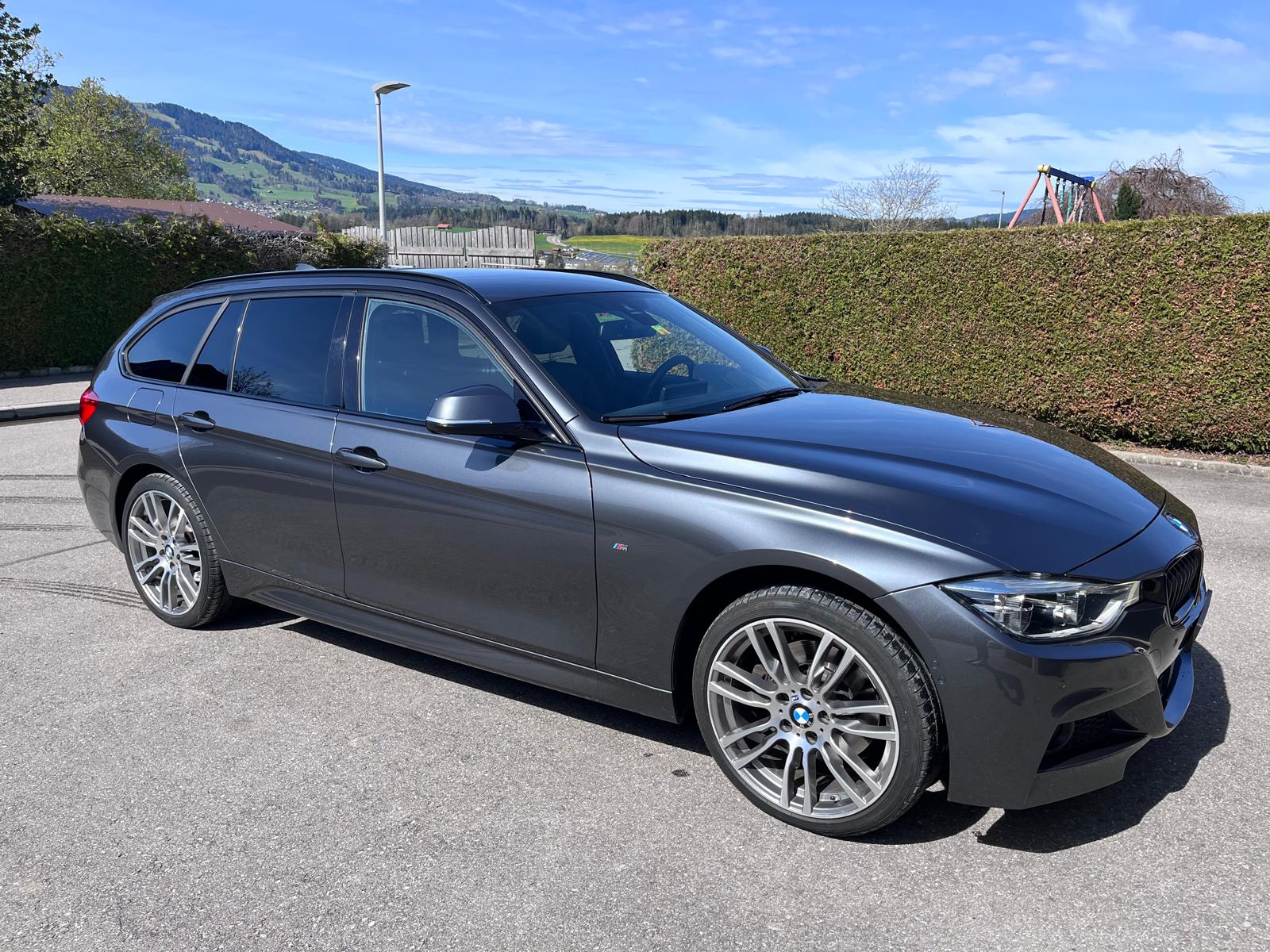 BMW 330i Touring xDrive M sport