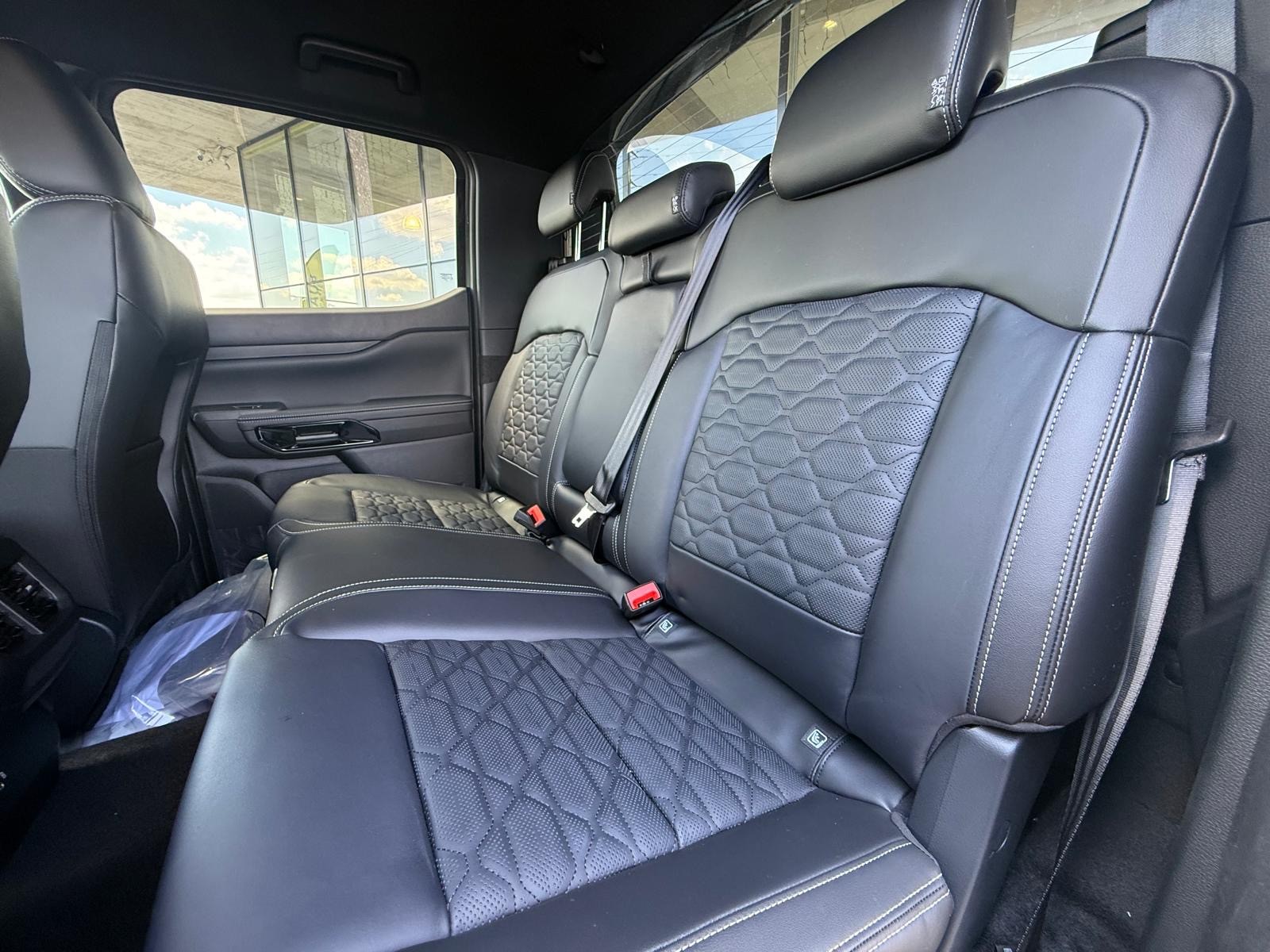 FORD Ranger Platinum 3.0 Eco Blue e-4WD Automat-image-8