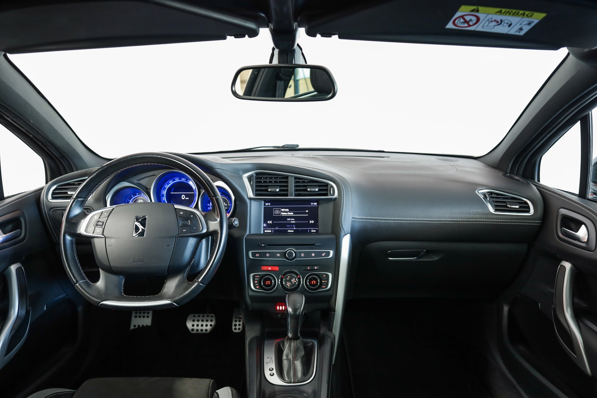 DS AUTOMOBILES DS 4 1.6 THP Performance Line Automatic-image-9