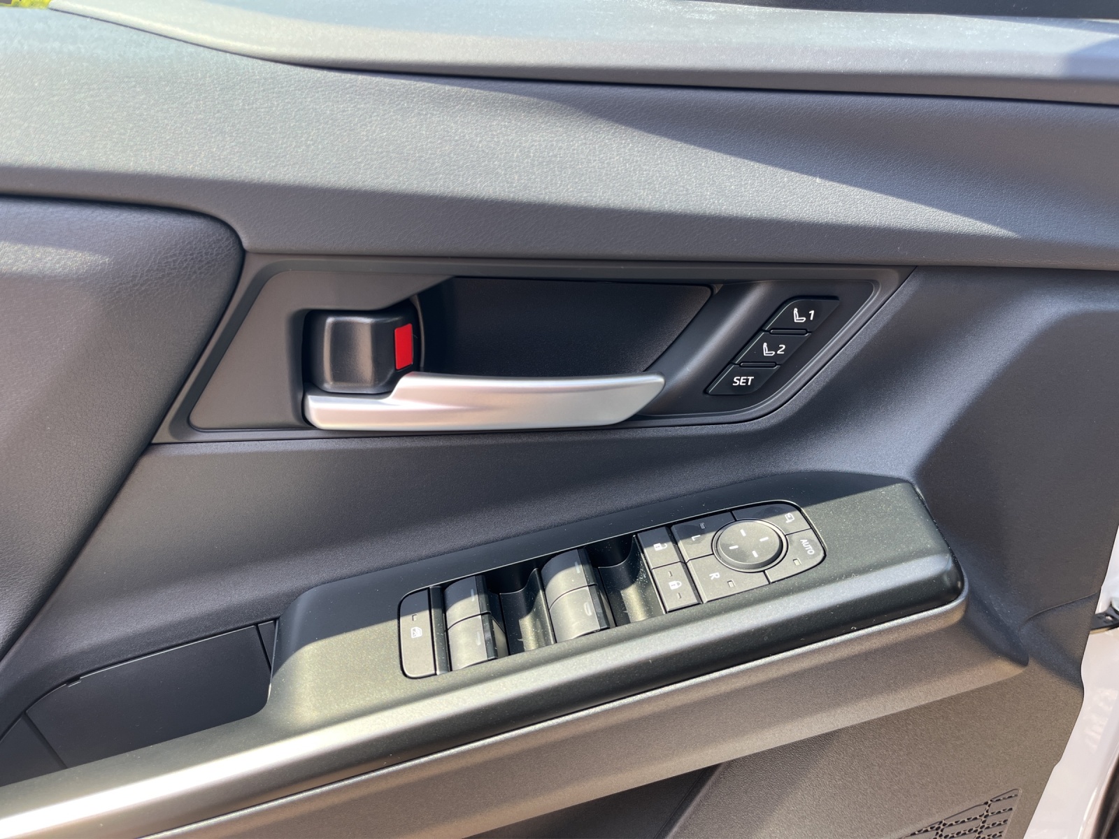 SUBARU Uncharted eV Luxury AWD-image-13