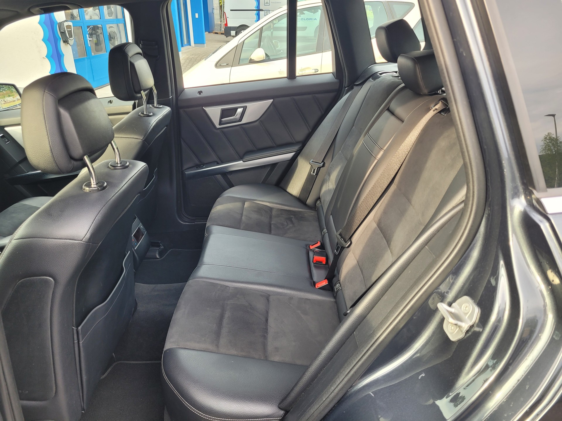MERCEDES-BENZ GLK 250 BlueTEC 4Matic 7G-Tronic-image-8