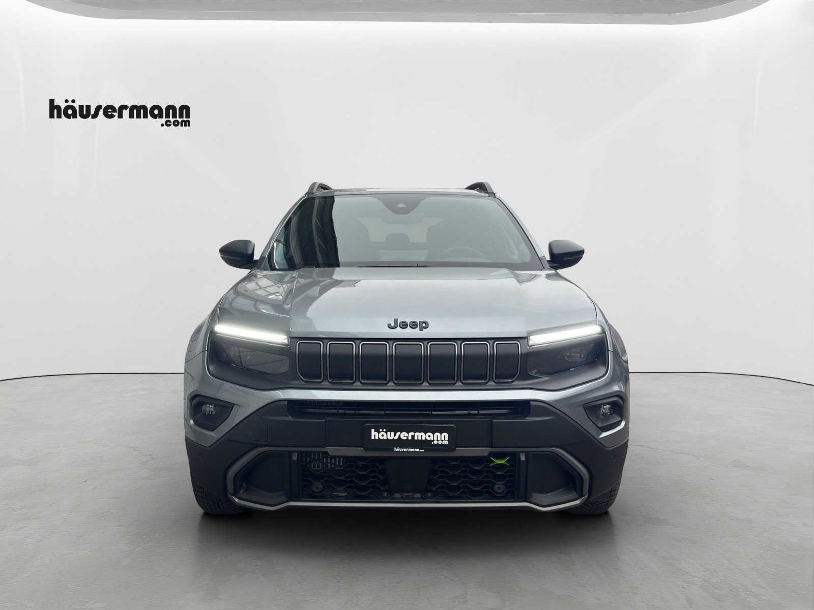 JEEP Avenger 1.2 MHEV Overland 4xe-showroom-element-2