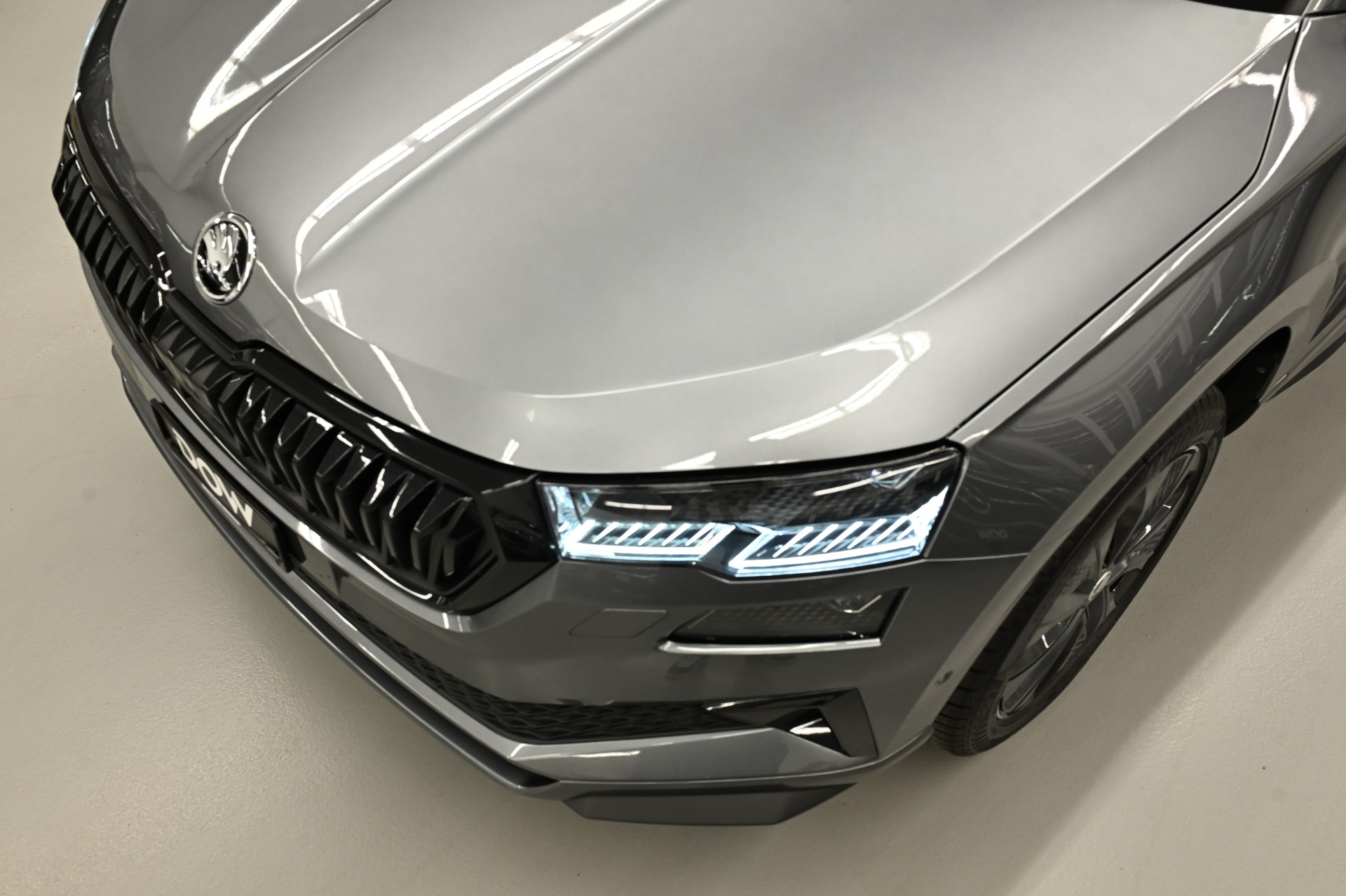 SKODA Karoq 2.0 TSI SportLine 4x4 DSG-showroom-element-3